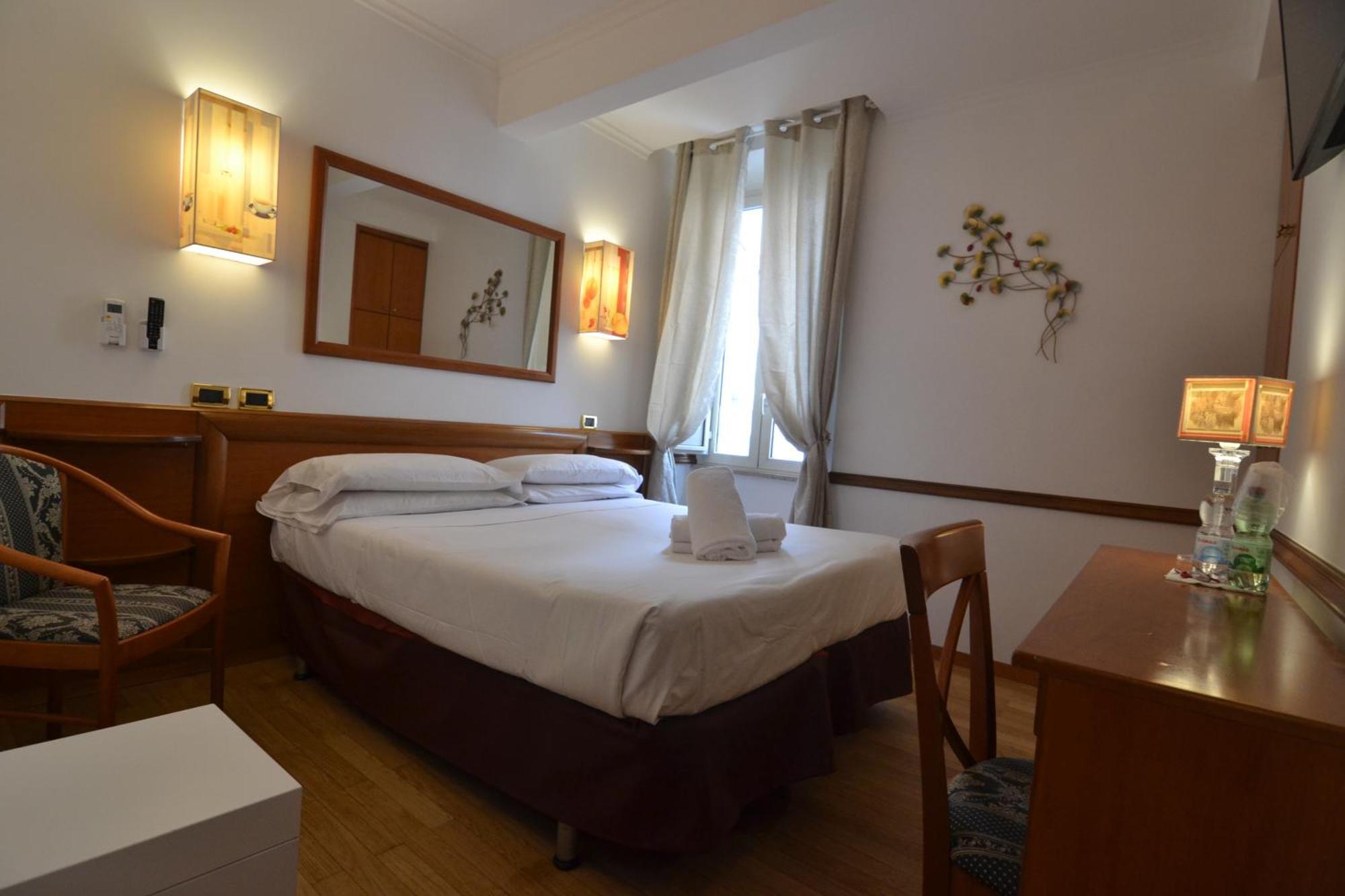 Santa Prassede 2* Rome