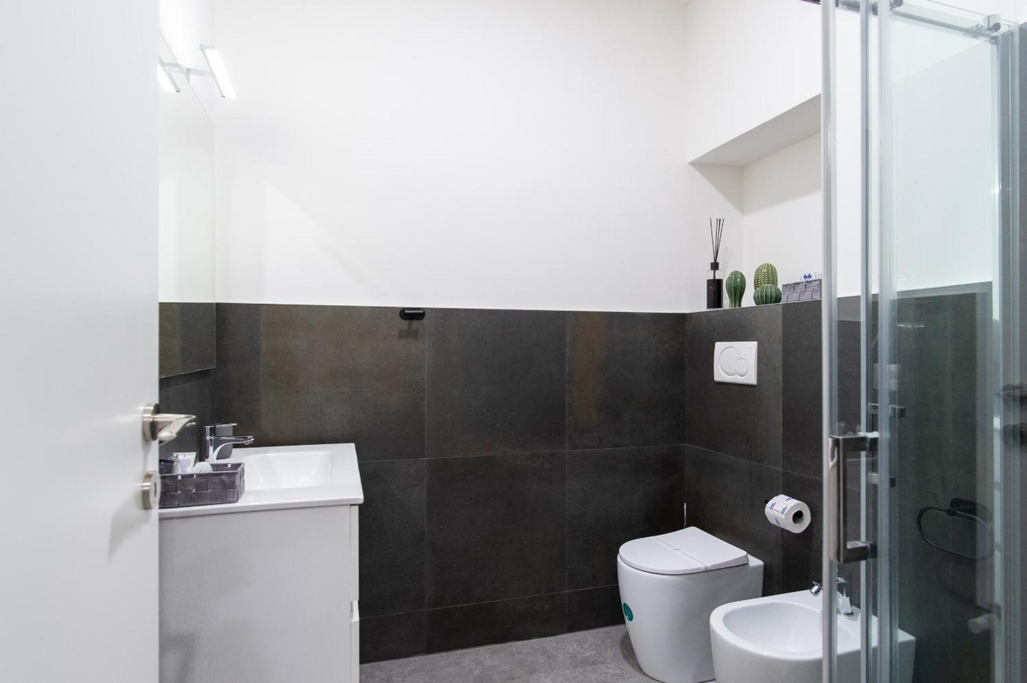 Magenta Classic Manara4b * Roma