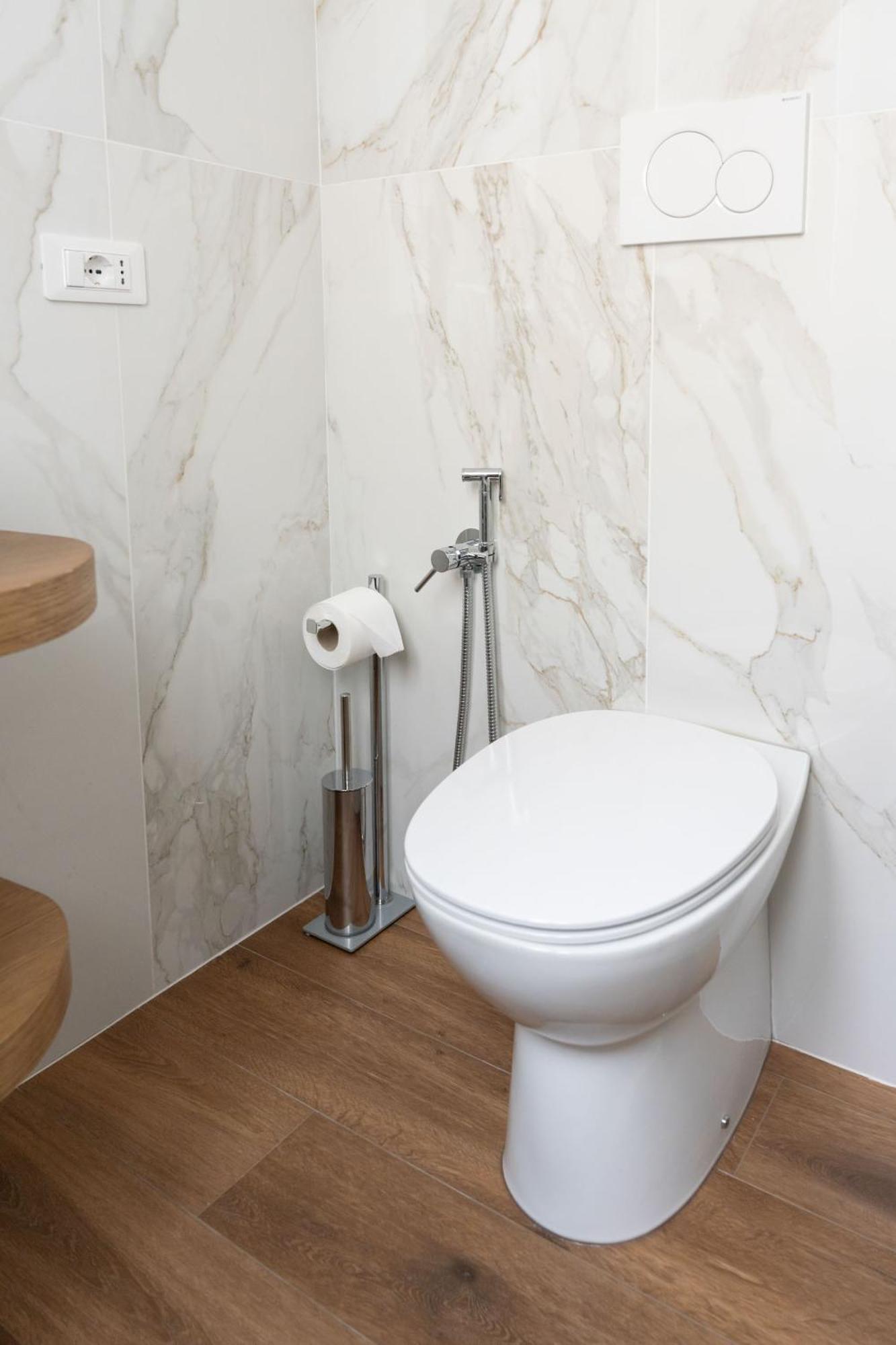 Con 2 E 2 Bagni -san Giovanni- Apartment Rome