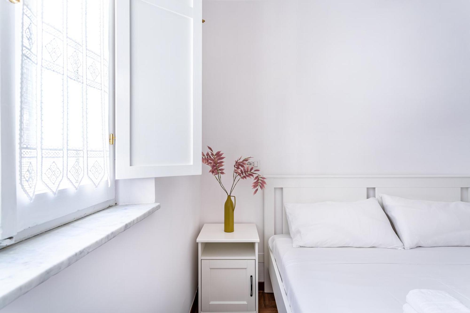 Apartment Iflat Vatican Spacious With Terrace