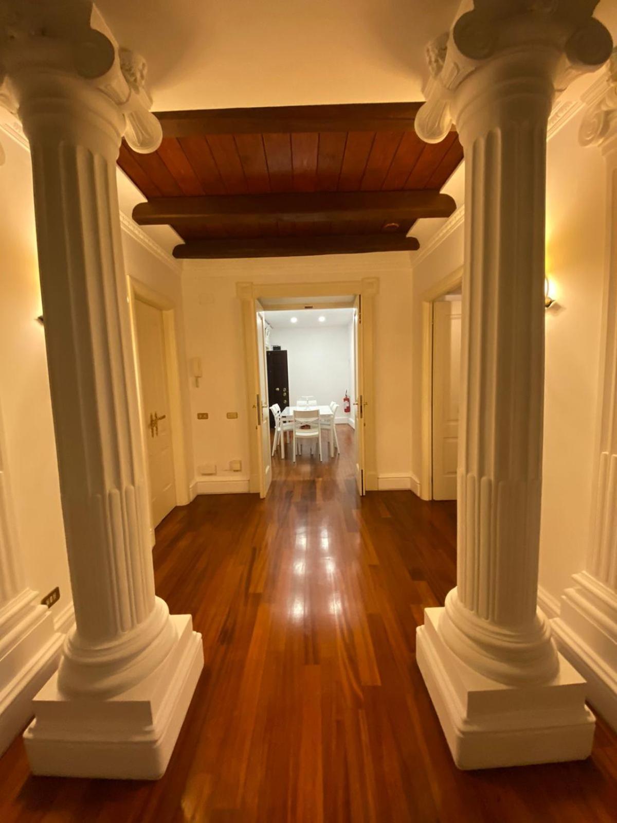 Magic Door Affittacamere 3*
