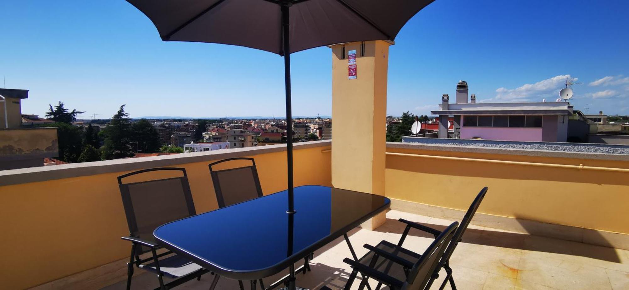 Penthouse Loft With View * Rome