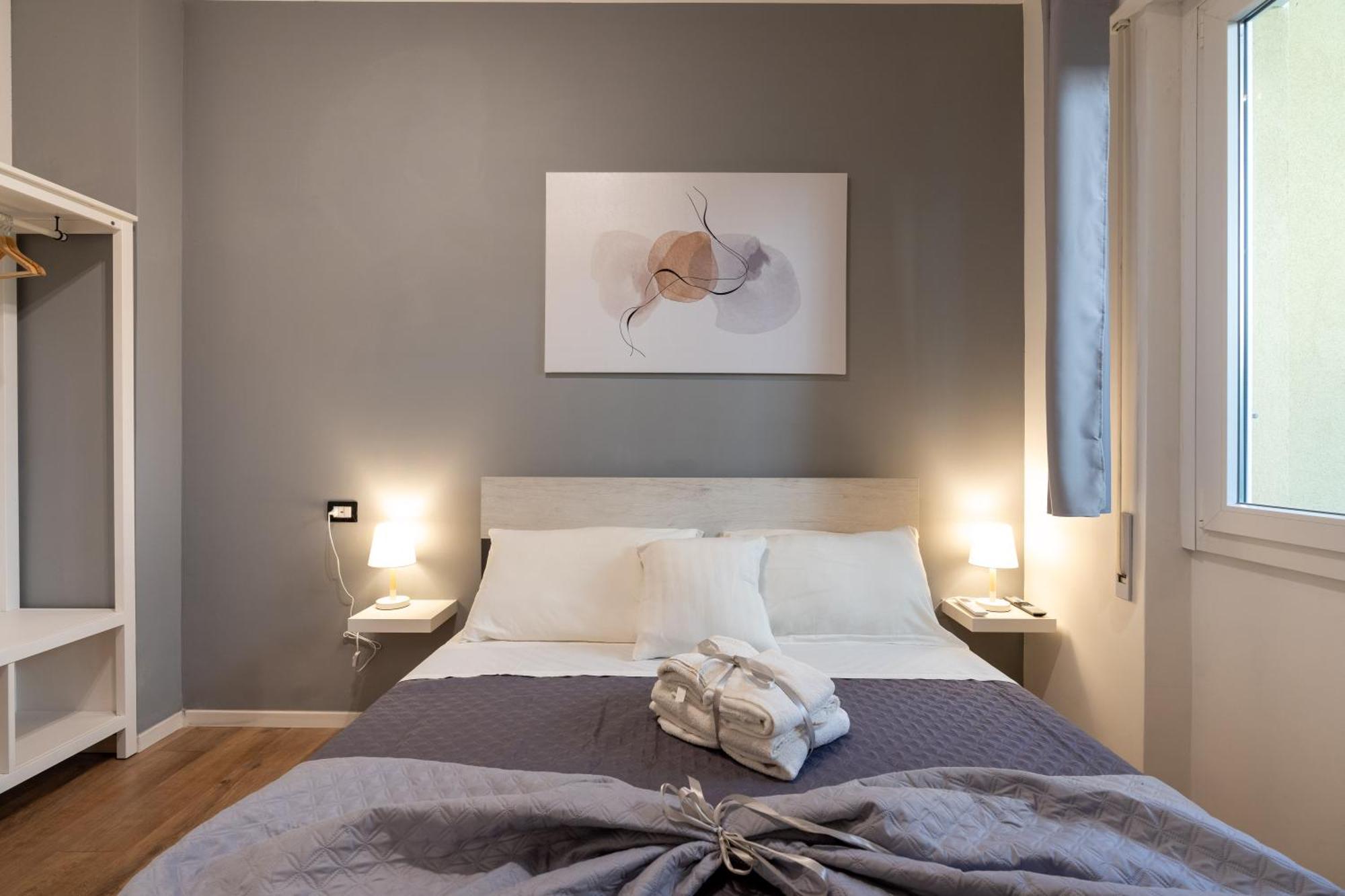Modern - Colosseo 10 Min Apartment