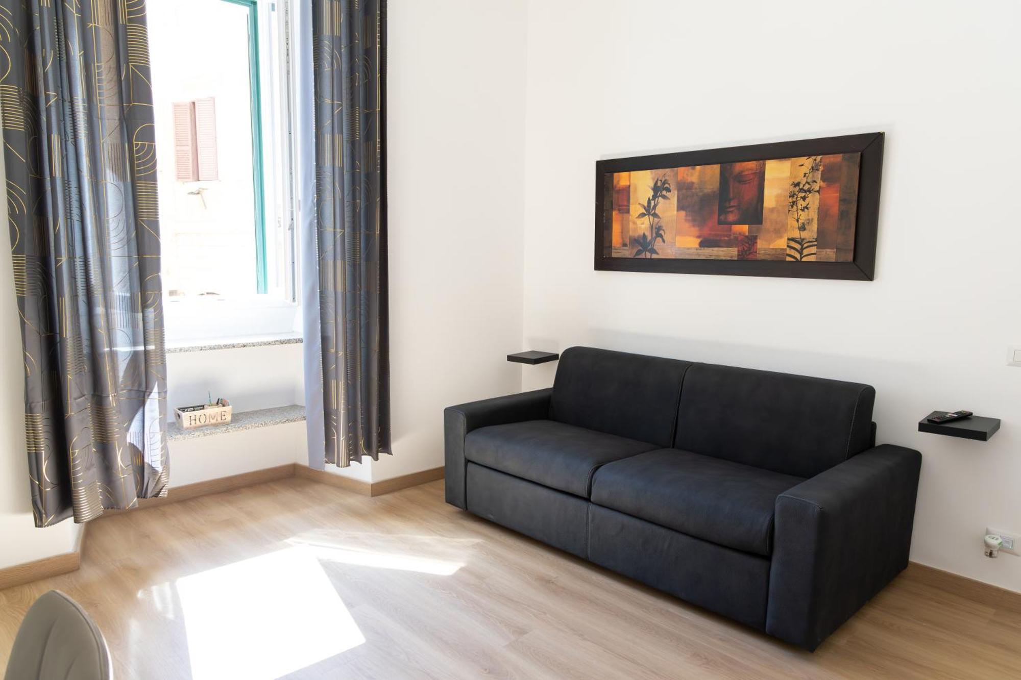 Mh Luxury Pantheon Apartment