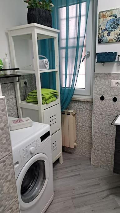 Domus Vincentis Eur -space&light - Center In 20min Apartment Rome