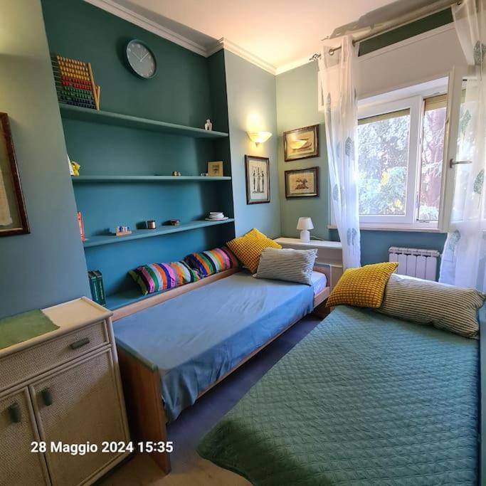 Apartment Domus Vincentis Eur -space&light - Center In 20min Rome