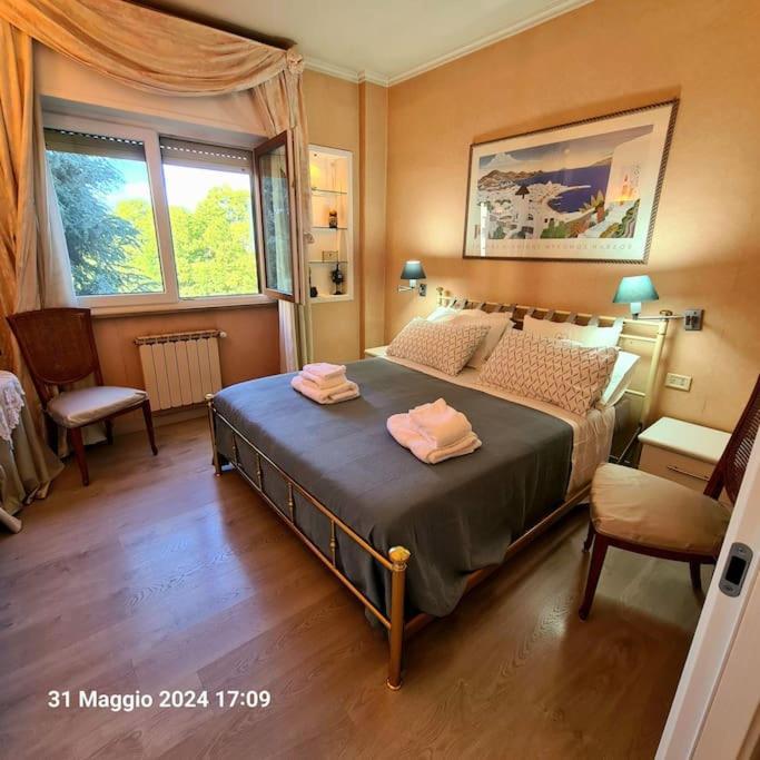 Apartment Domus Vincentis Eur -space&light - Center In 20min