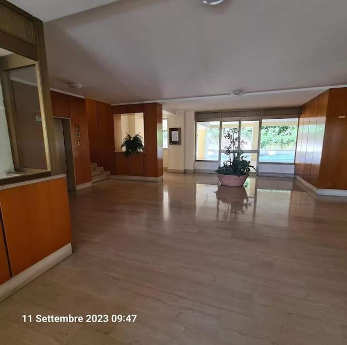 Domus Vincentis Eur -space&light - Center In 20min