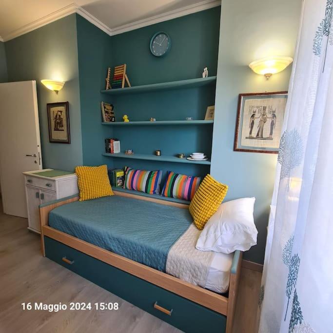 Domus Vincentis Eur -space&light - Center In 20min Apartment Rome