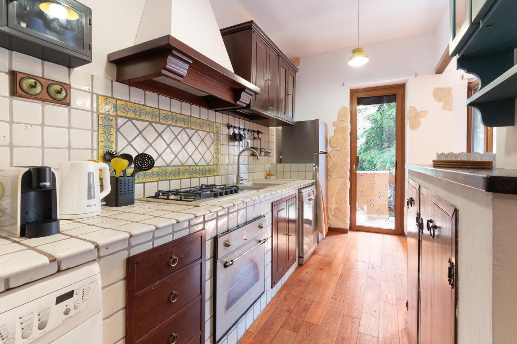 Apartment Asconio Pediano Rome