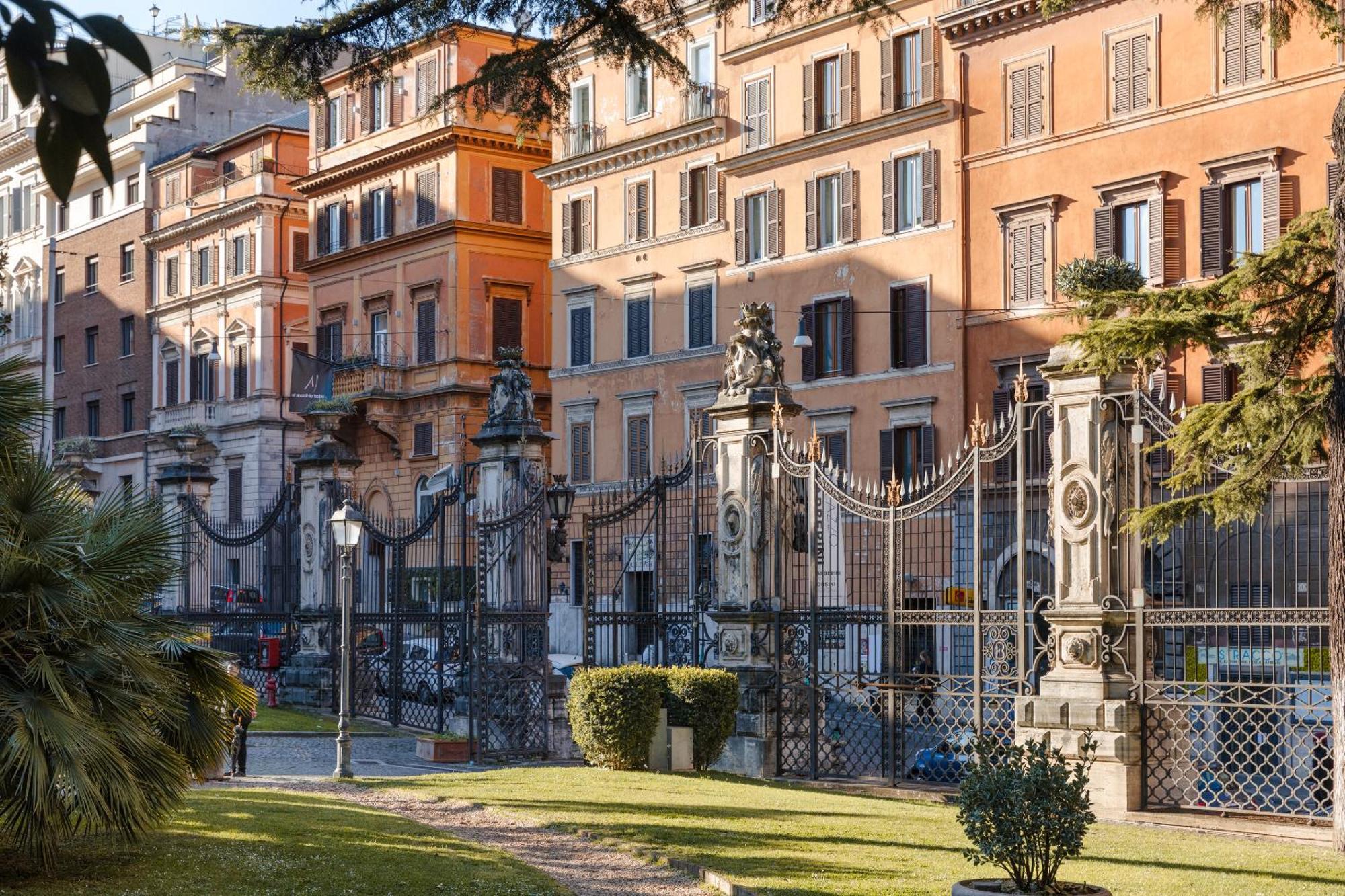 Aparthotel Sonder Barberini 3*