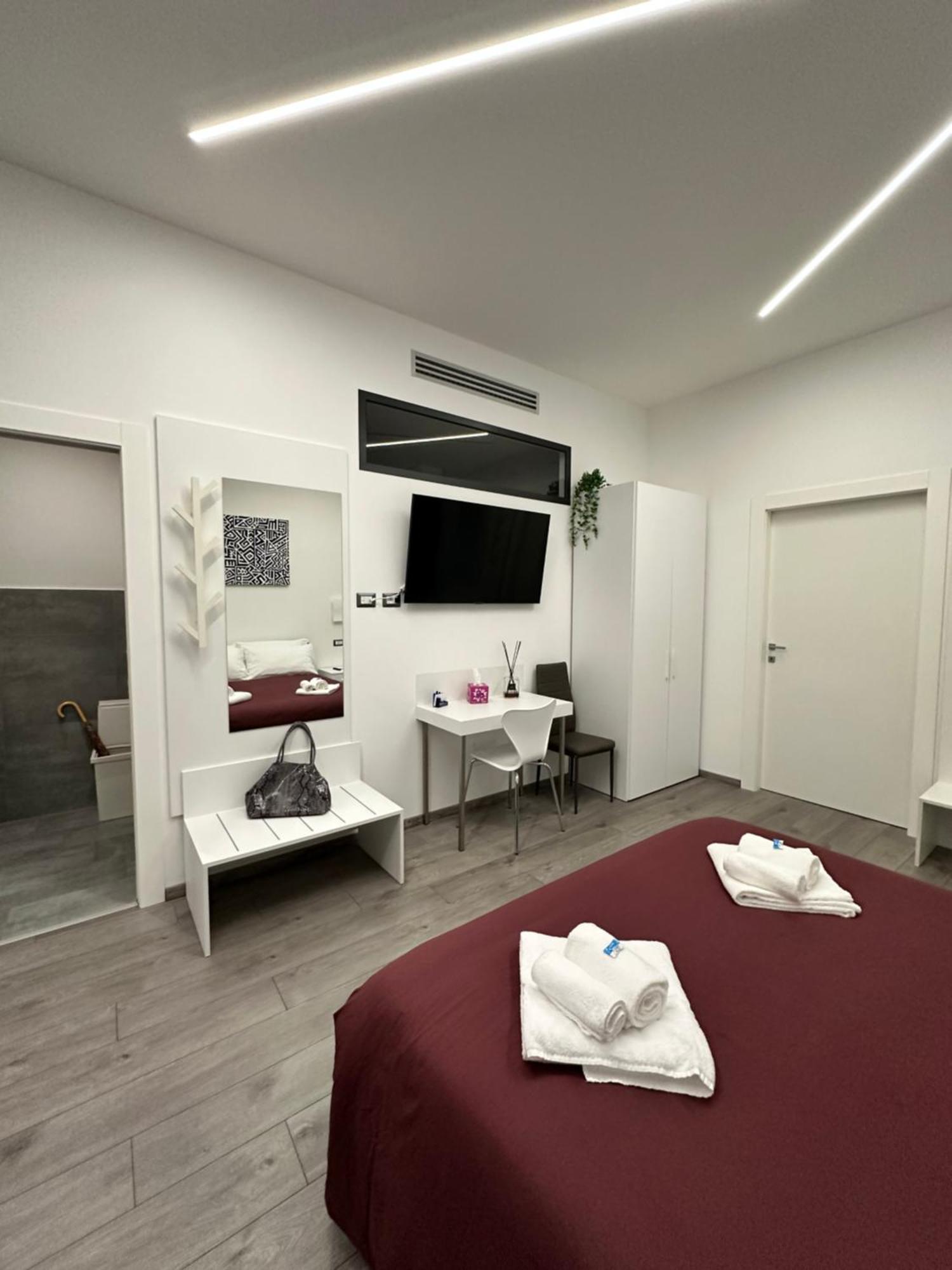 San Saba Street 50 Apartment