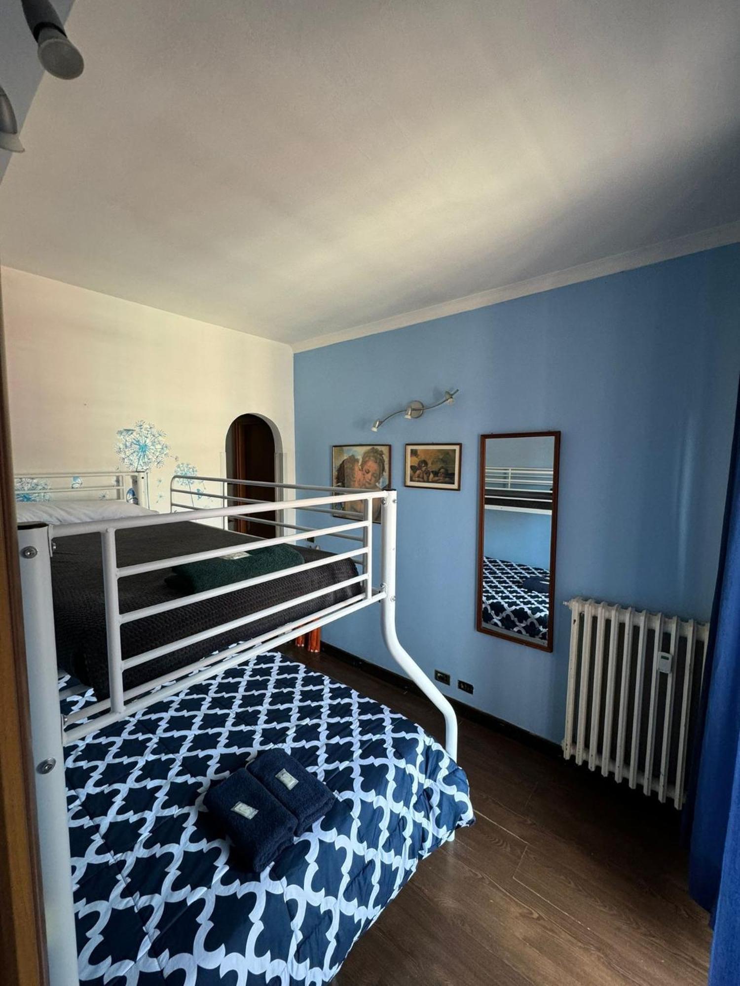 Apartment T Apartament Angel's 2 , Julias Domus Metro C