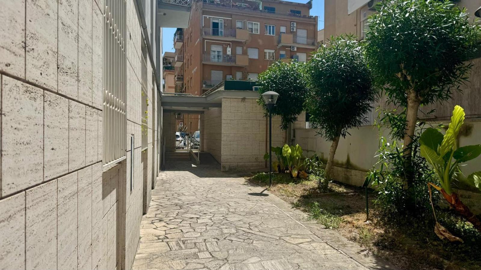 Quiet Nest In The Heart Of Gianicolo Apartment Rome
