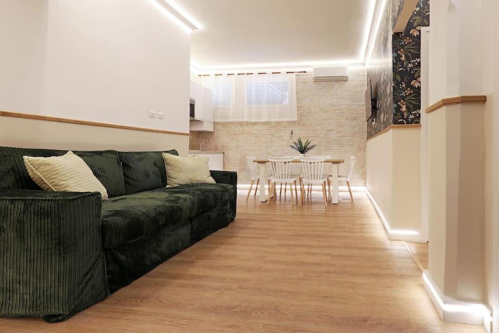 The Brick By Omen Hospitality Collection Apartment *