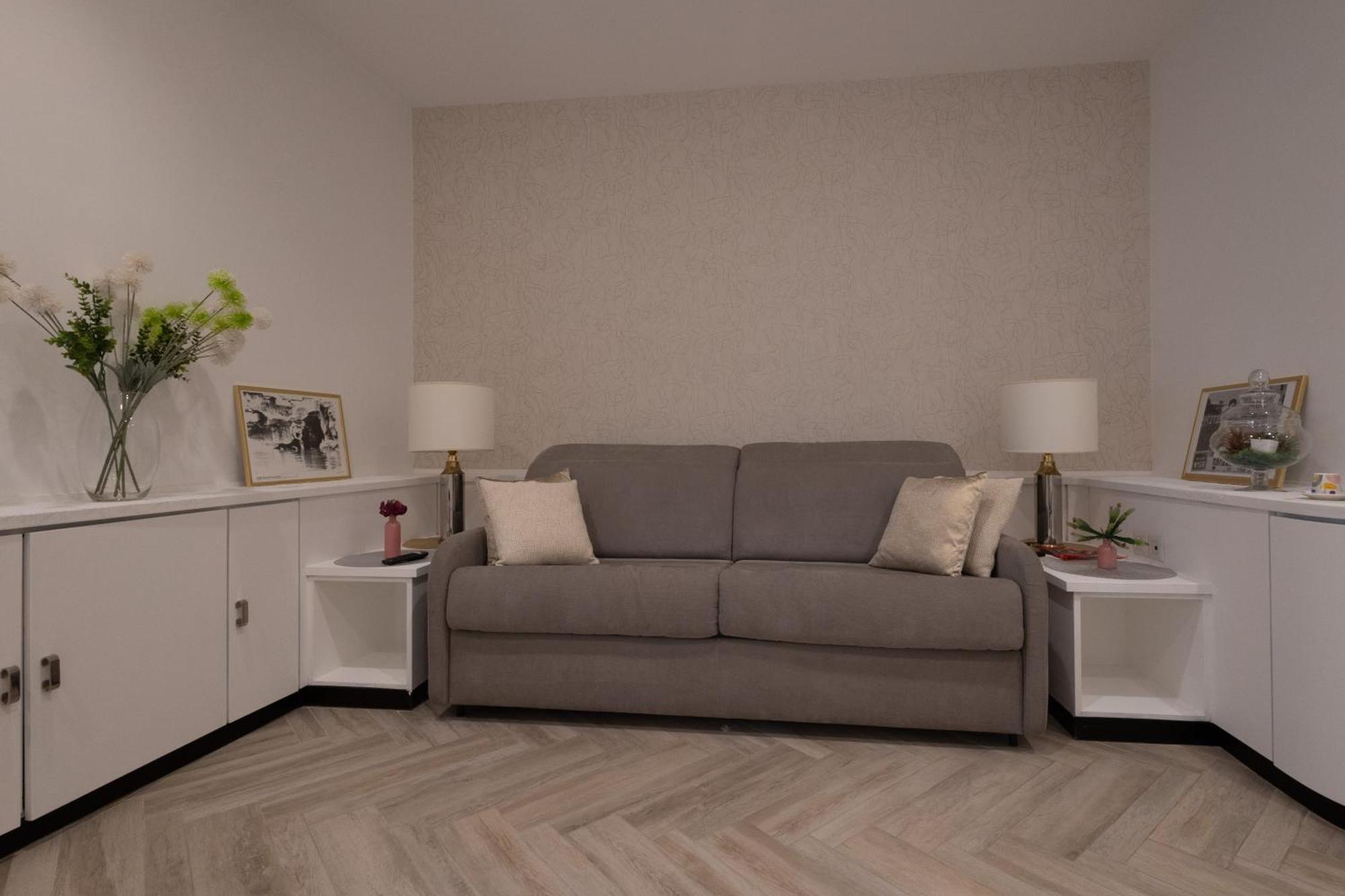 Dolce Chic Apartment *