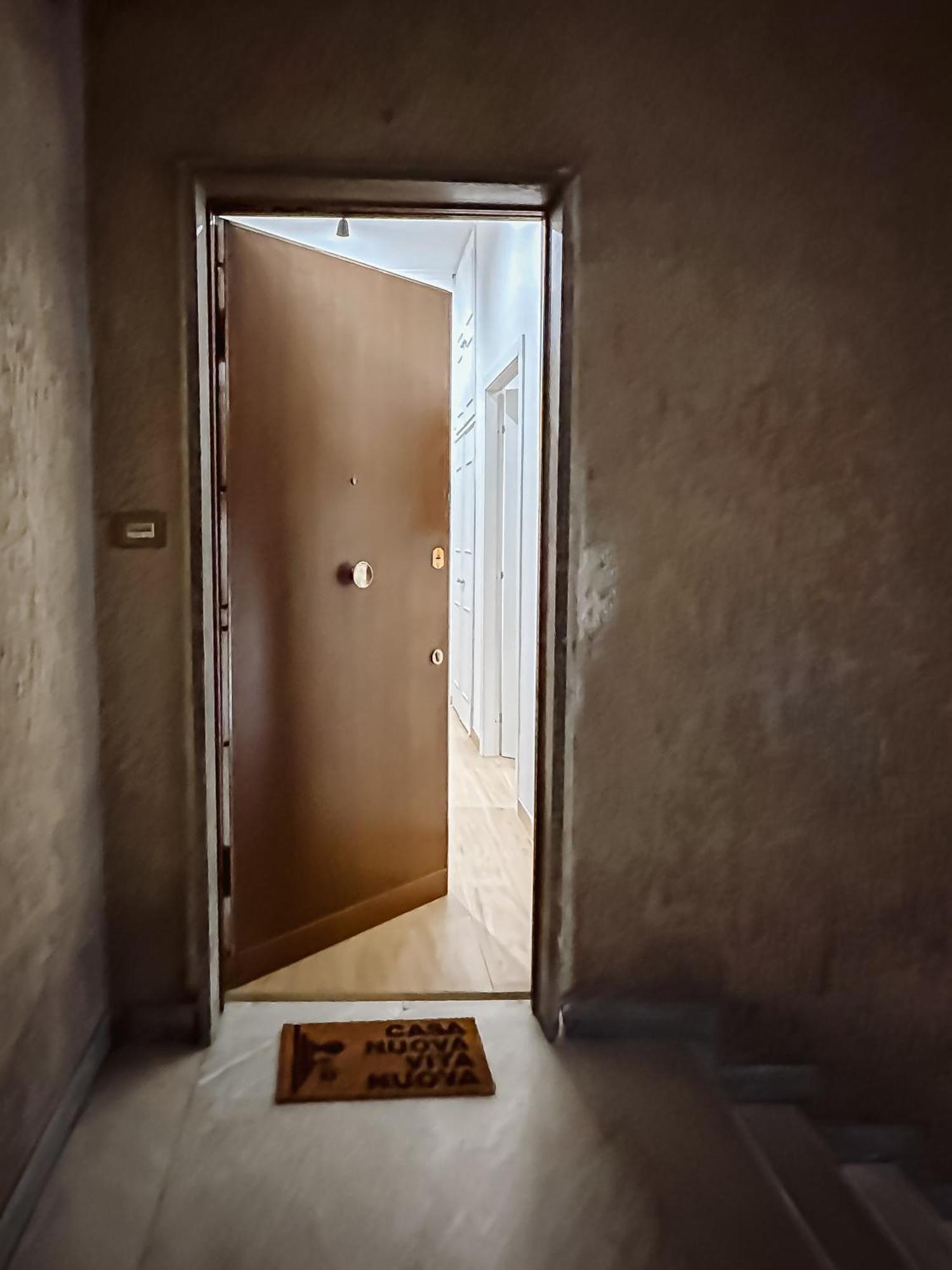 Cozy - Metro Garbatella & Wi-fi Guest house