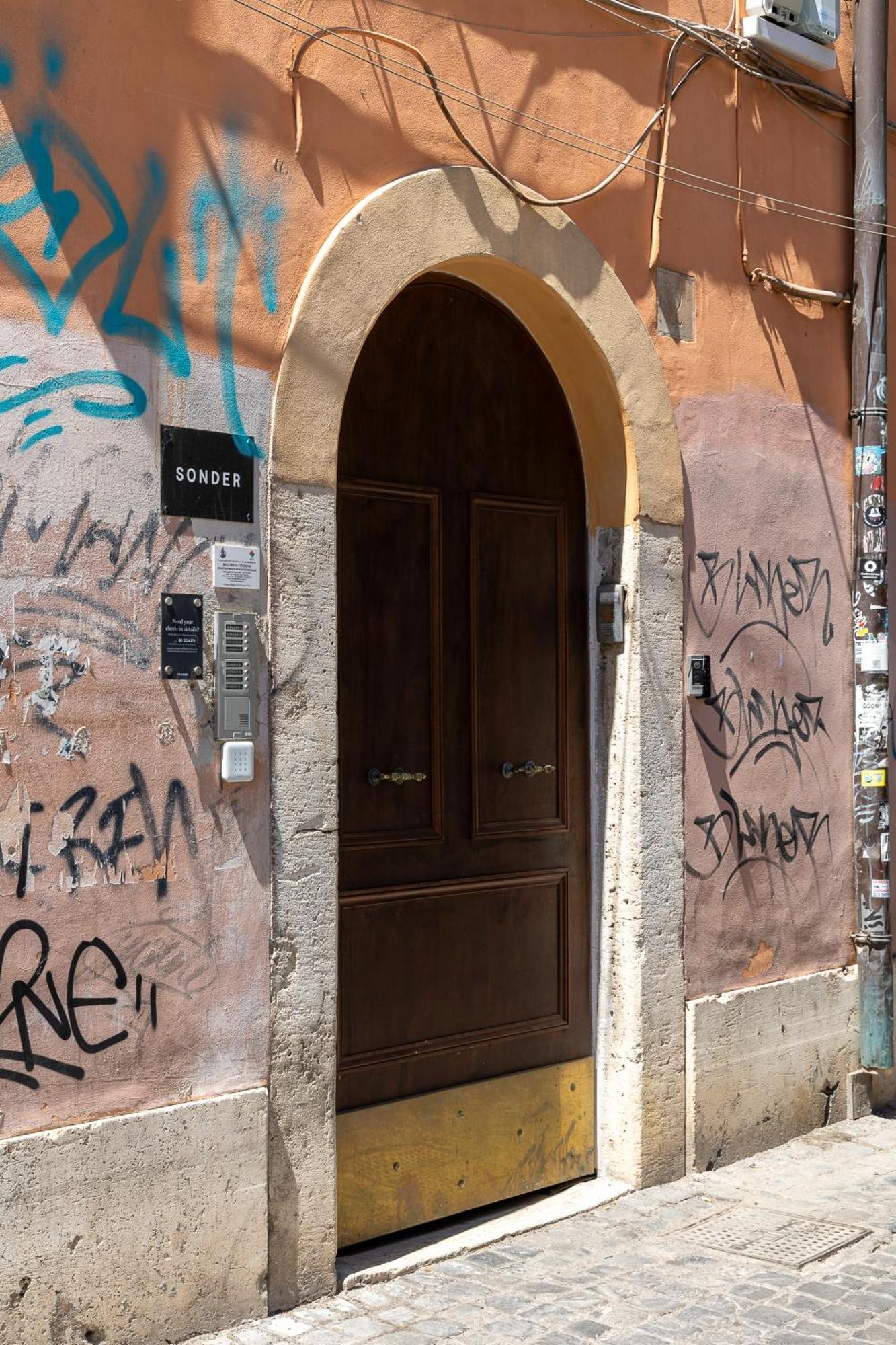 Dimora Cardinal Moroni Guest house