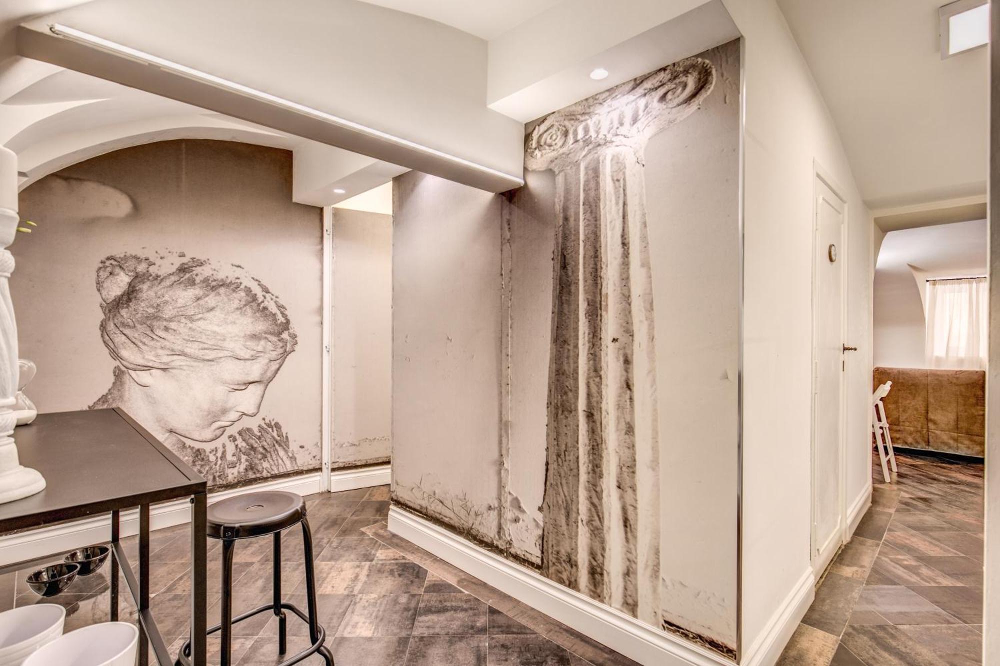Cozy Flat In Front Of Fori Imperiali Rome