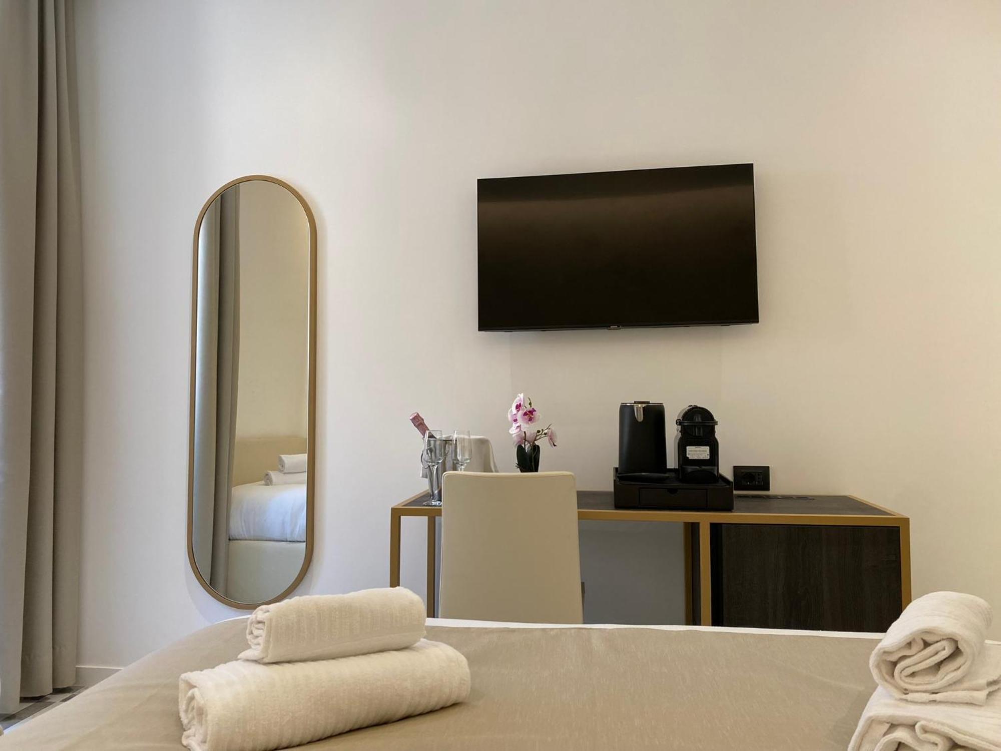 Croce Guest house *