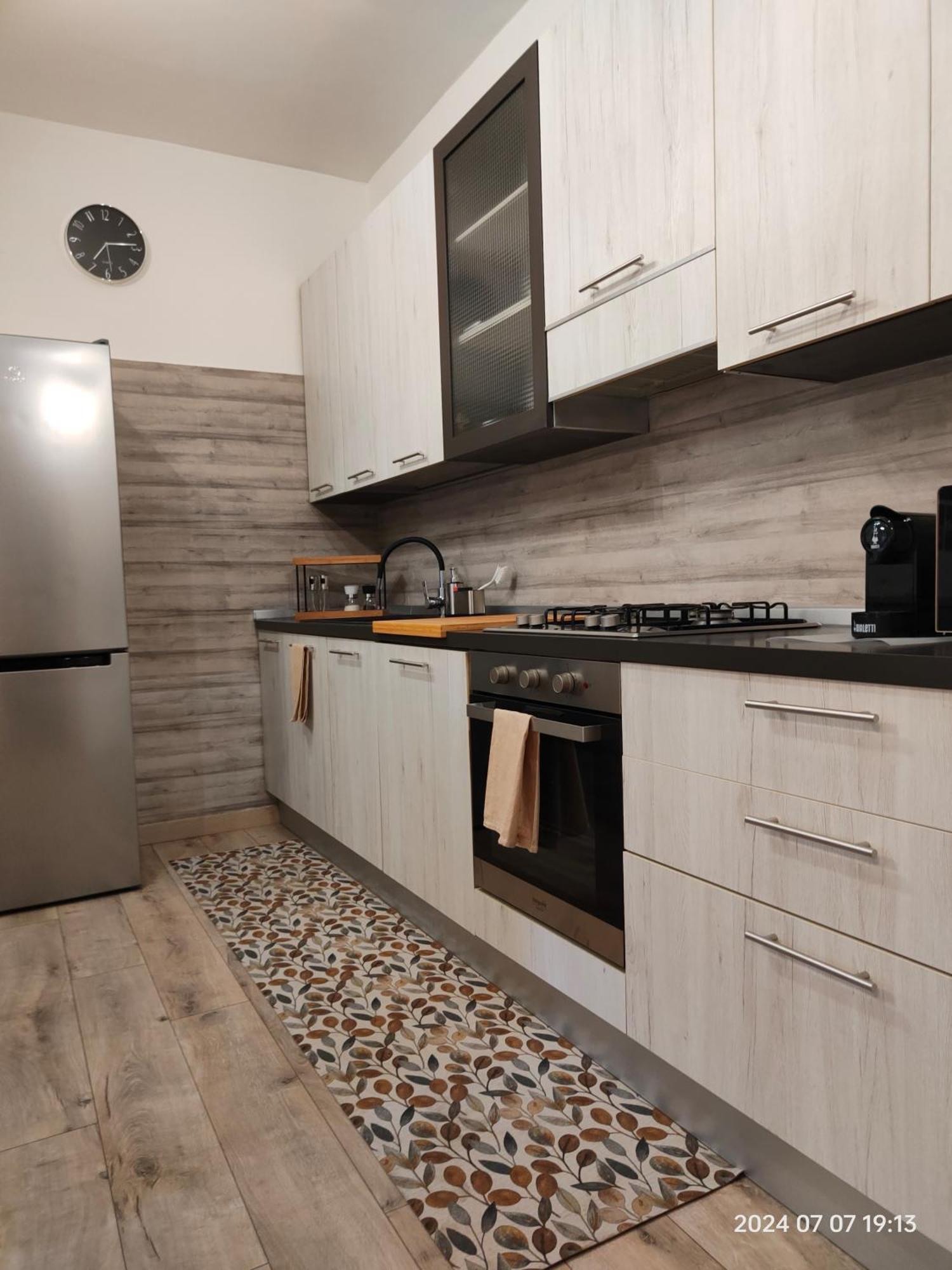 Little Nest In Apartment Rome