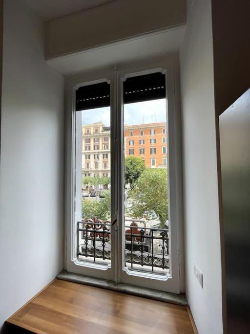 Giulia Mamea Apartment Rome