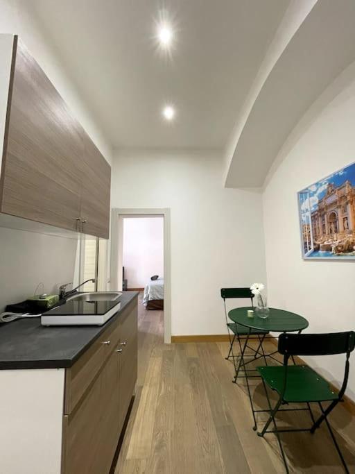 Giulia Mamea Apartment Rome