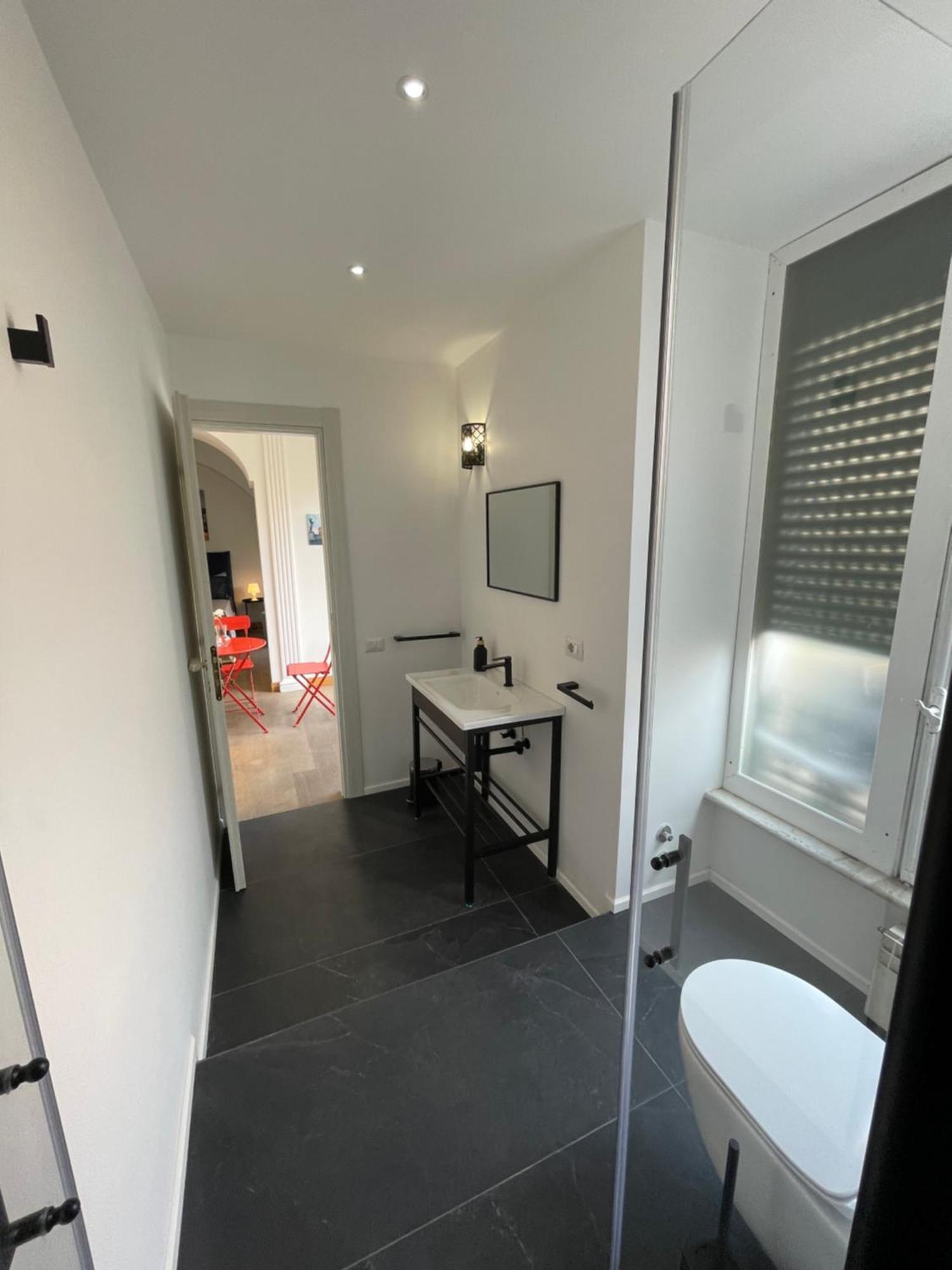 Giulia Mesa Apartment