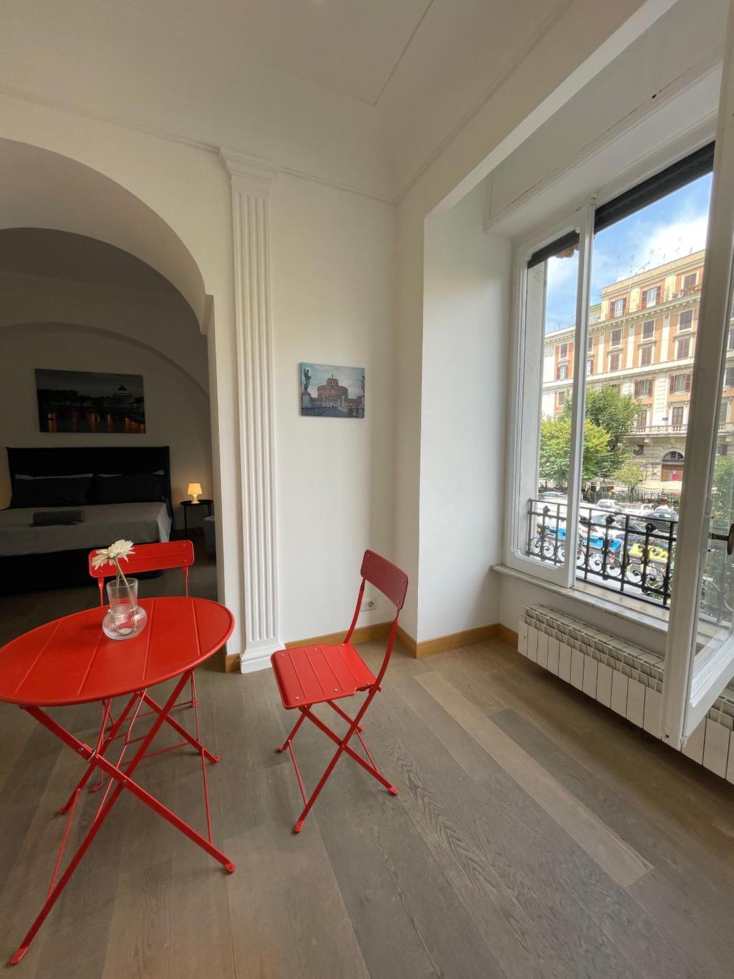 Giulia Mesa Apartment *