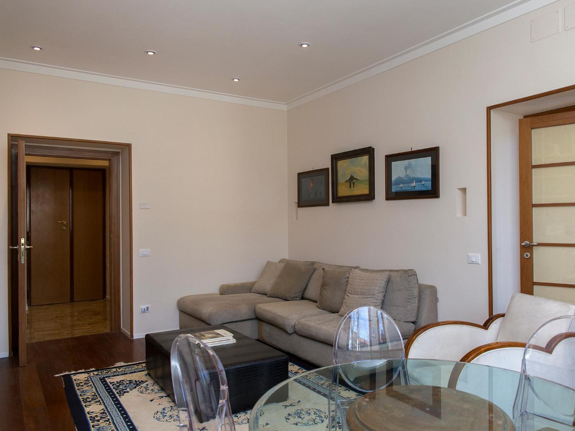 The - Vatican Apartment *