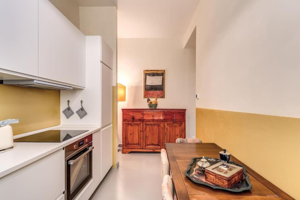 Via Provana San Giovanni 2 Bedroom Rome