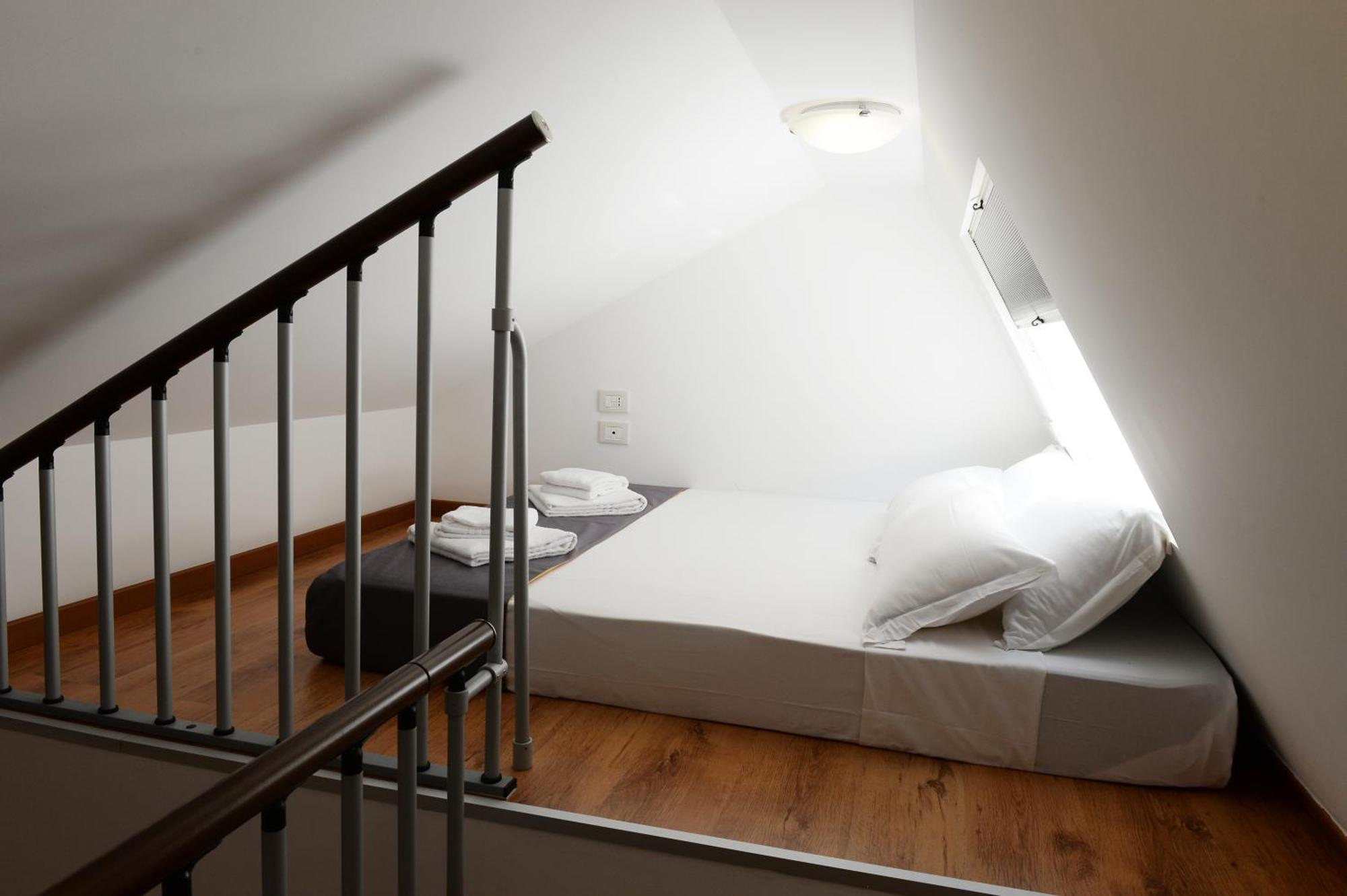 Trastevere Golden Luxury Loft Rome