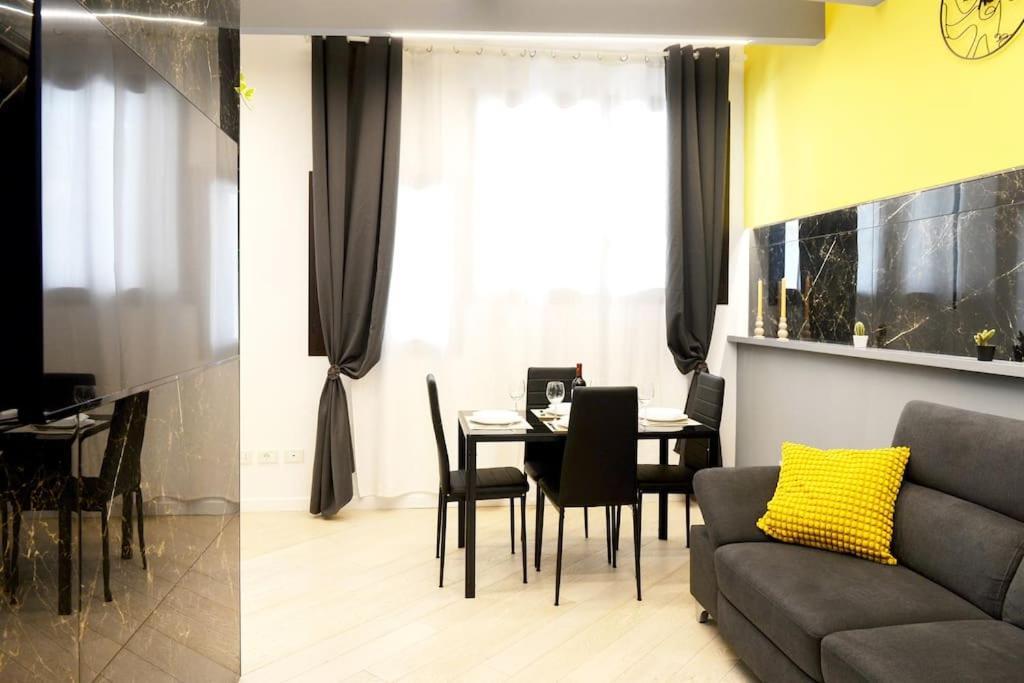 Trastevere Golden Luxury Loft * Rome