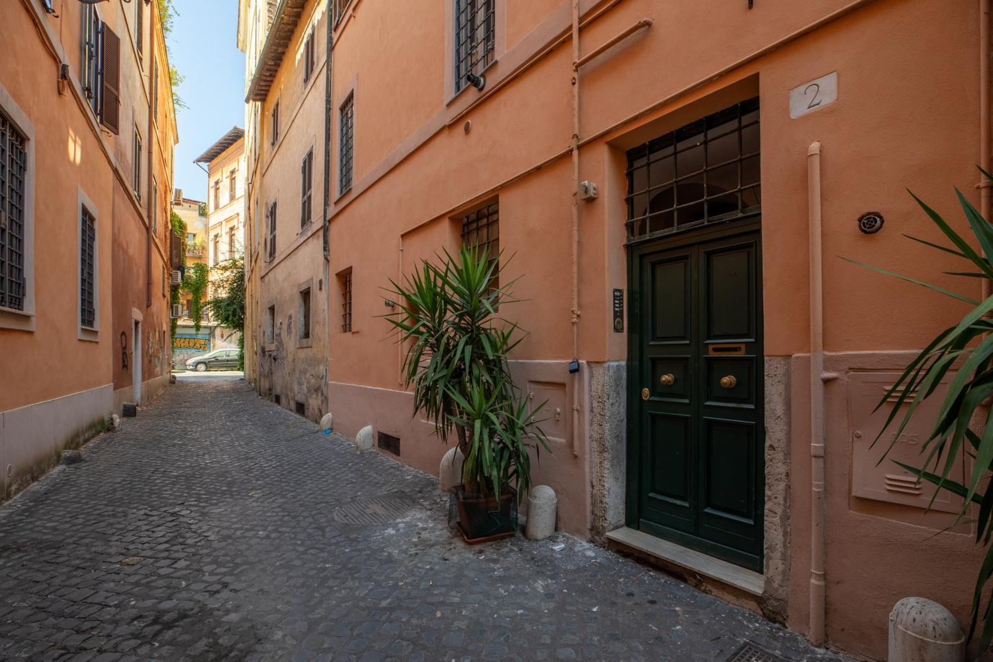 Iflat Peaceful Brand New 2beds In Trastevere * Rome
