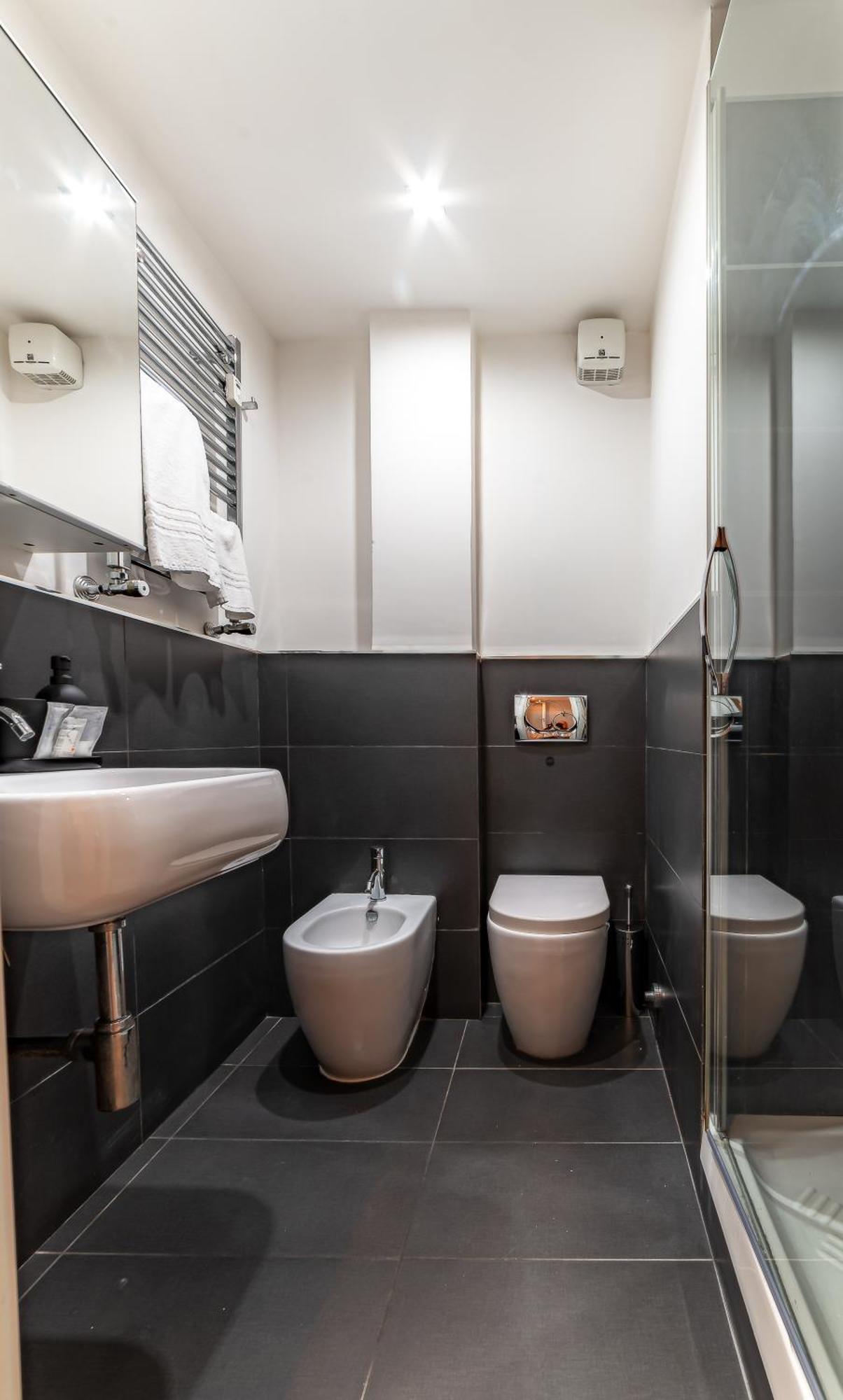 Guest house Azzurra B&B - Metro Lodi *