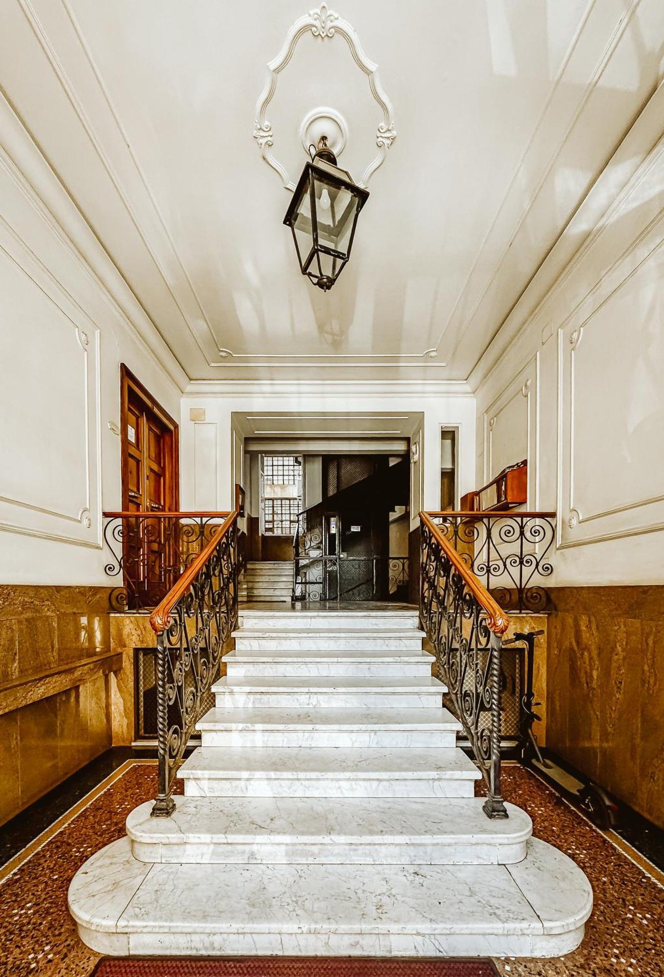 Guest house Azzurra B&B - Metro Lodi Rome