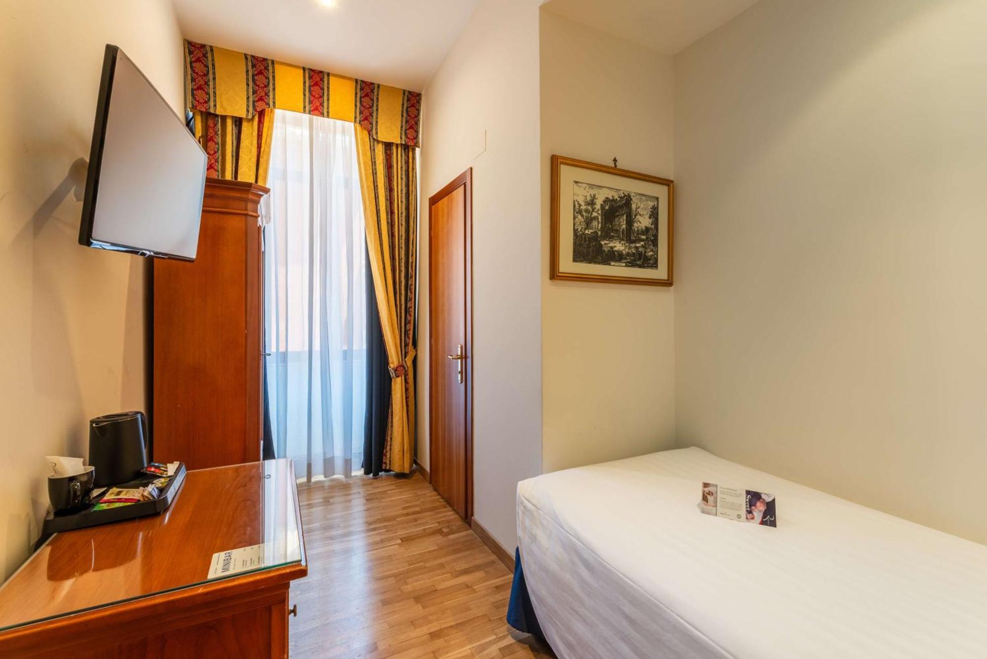 Hotel Raffaello - Sure Collection By Western 3*