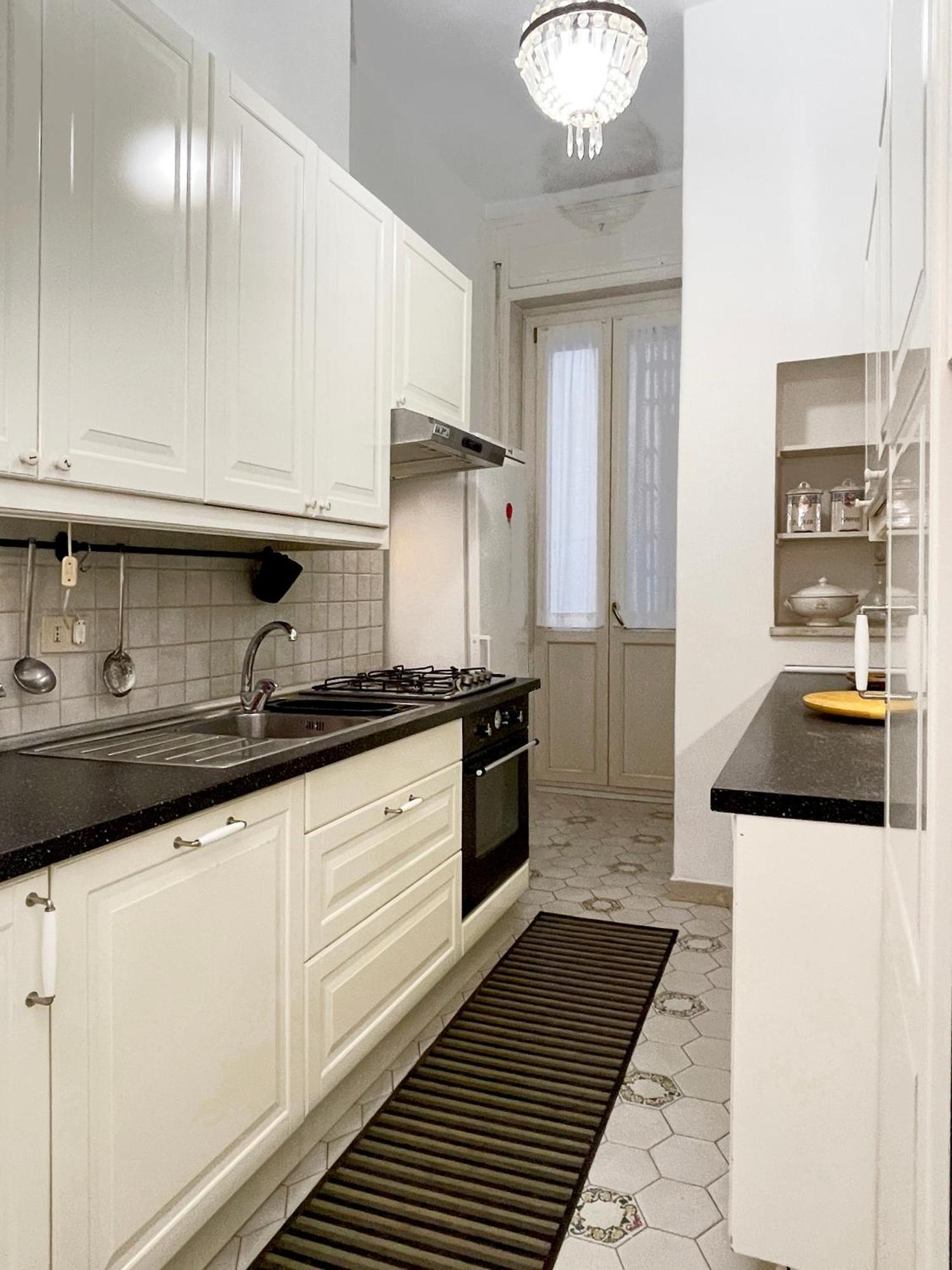 All'ombra Del Colosseo Apartment