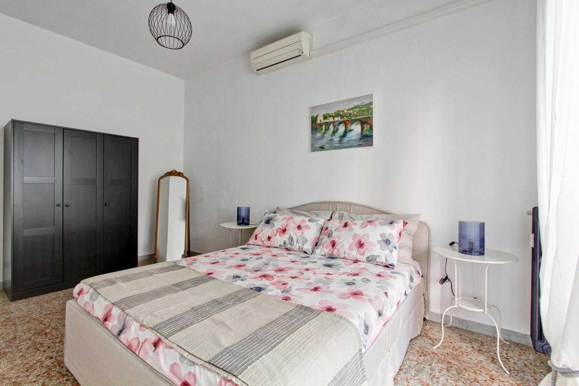 Residenza Santa Barbara Rome