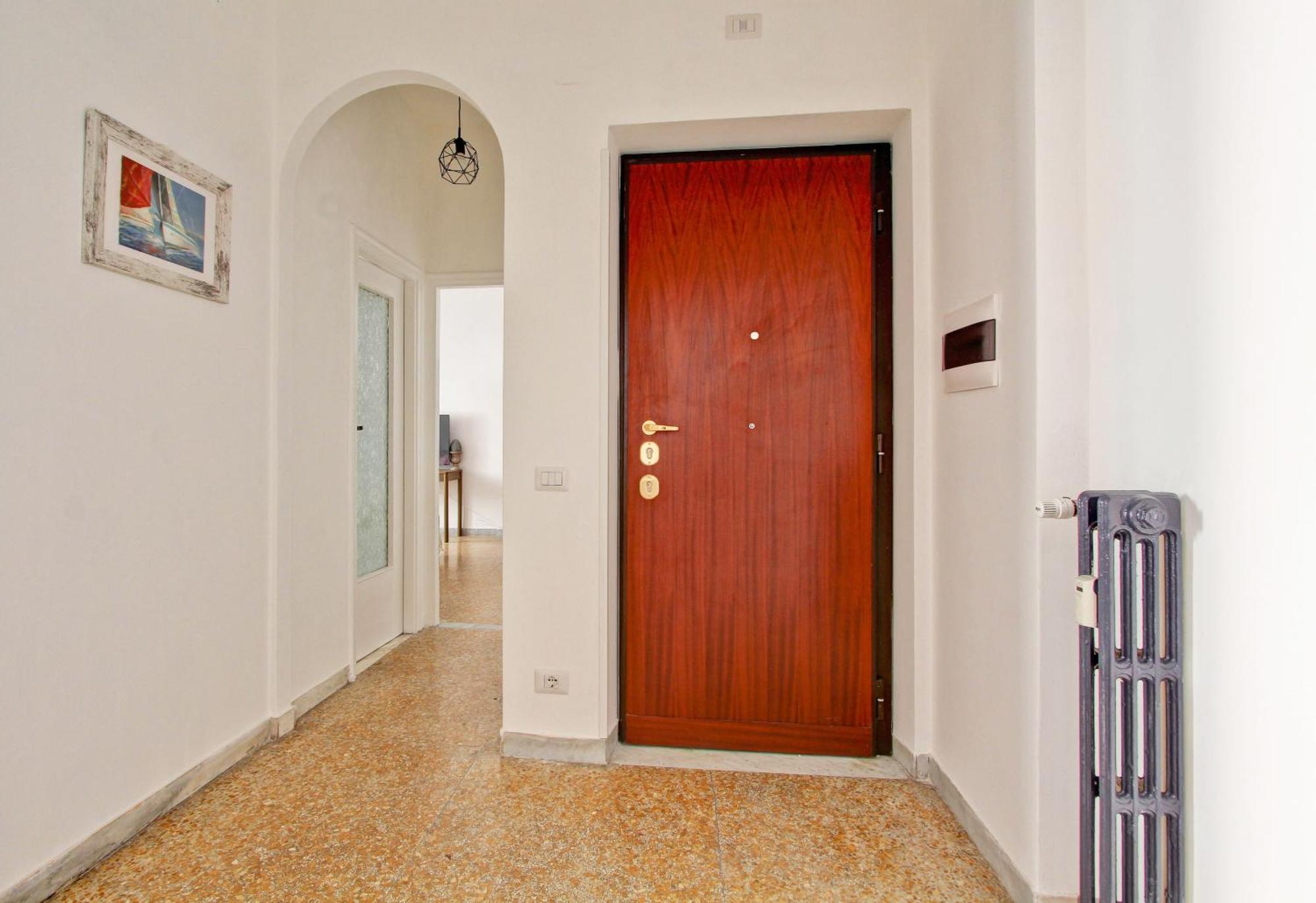 Residenza Santa Barbara Rome