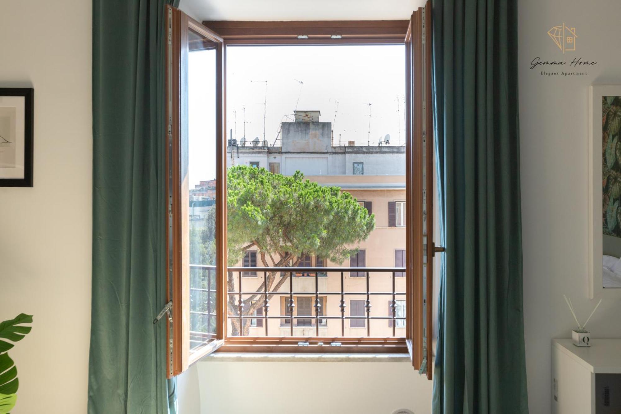 Appartamento Gemma House - 100mt To Metro Station, 2 En-suite Bathrooms *