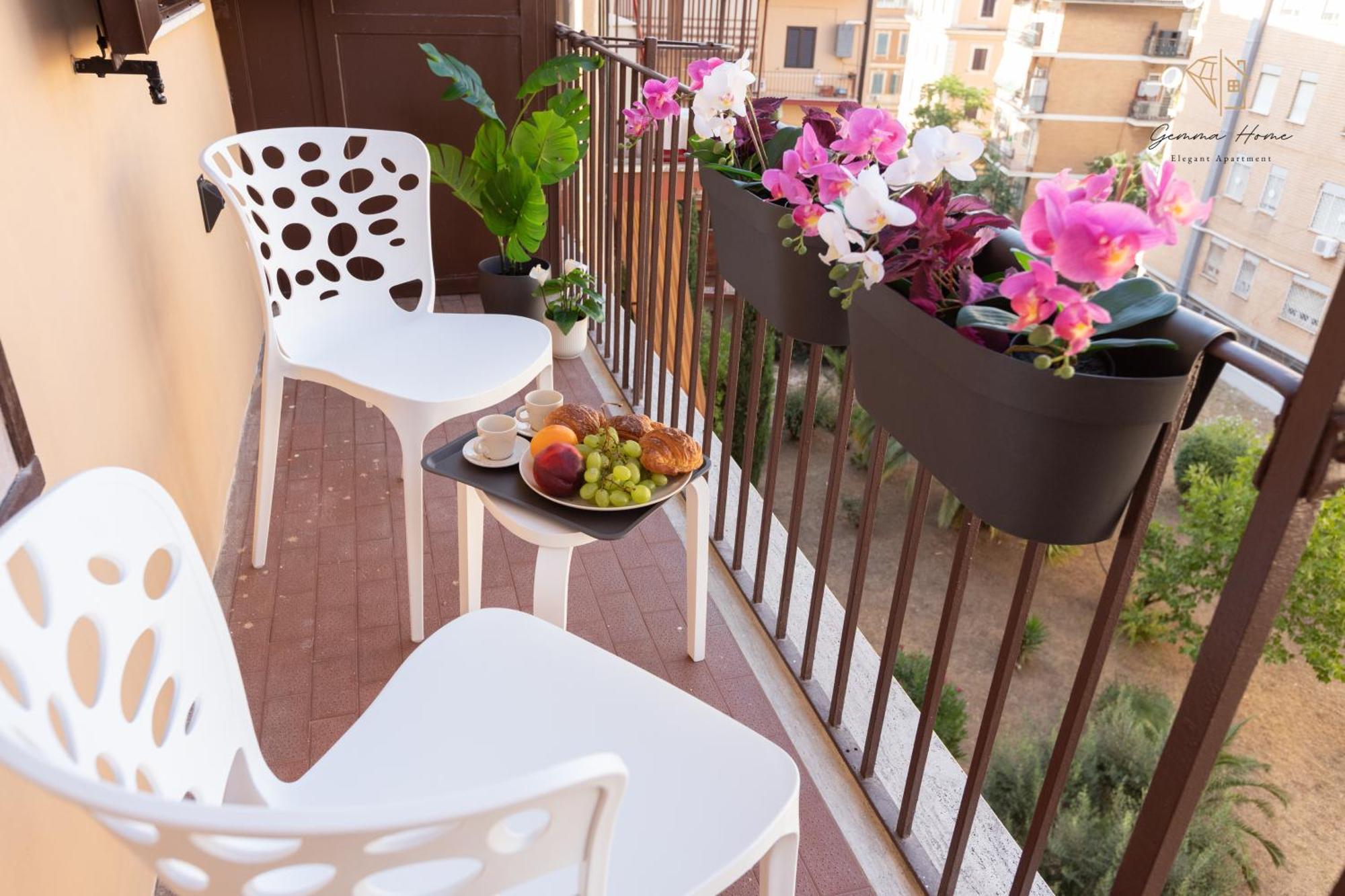 Gemma House - 100mt To Metro Station, 2 En-suite Bathrooms Appartamento *