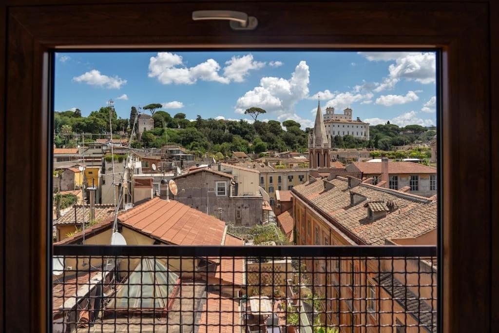 Sky Domus Historic Center Penthouse With Jacuzzi Rome