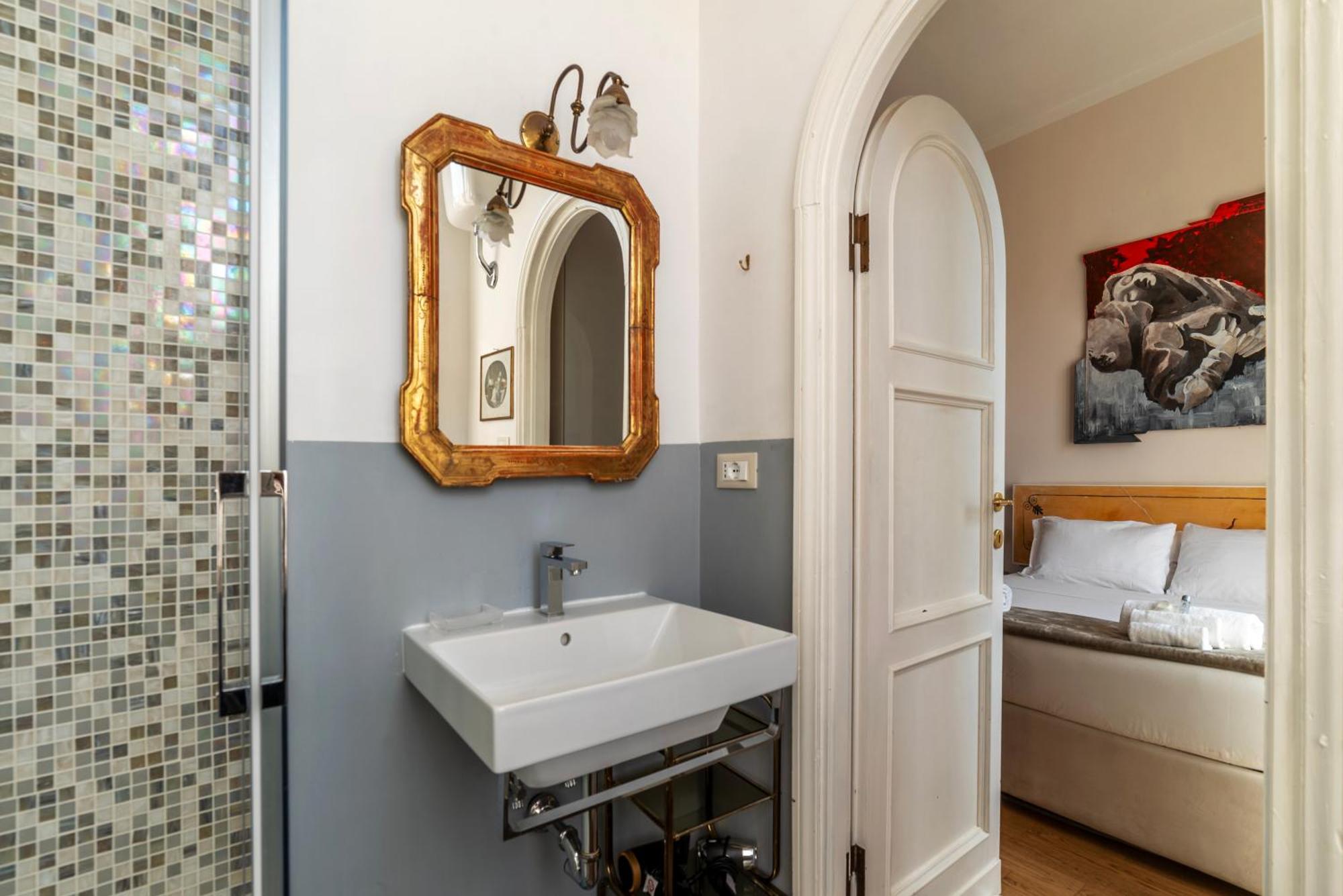 Sales - Fromhometorome Apartment Rome