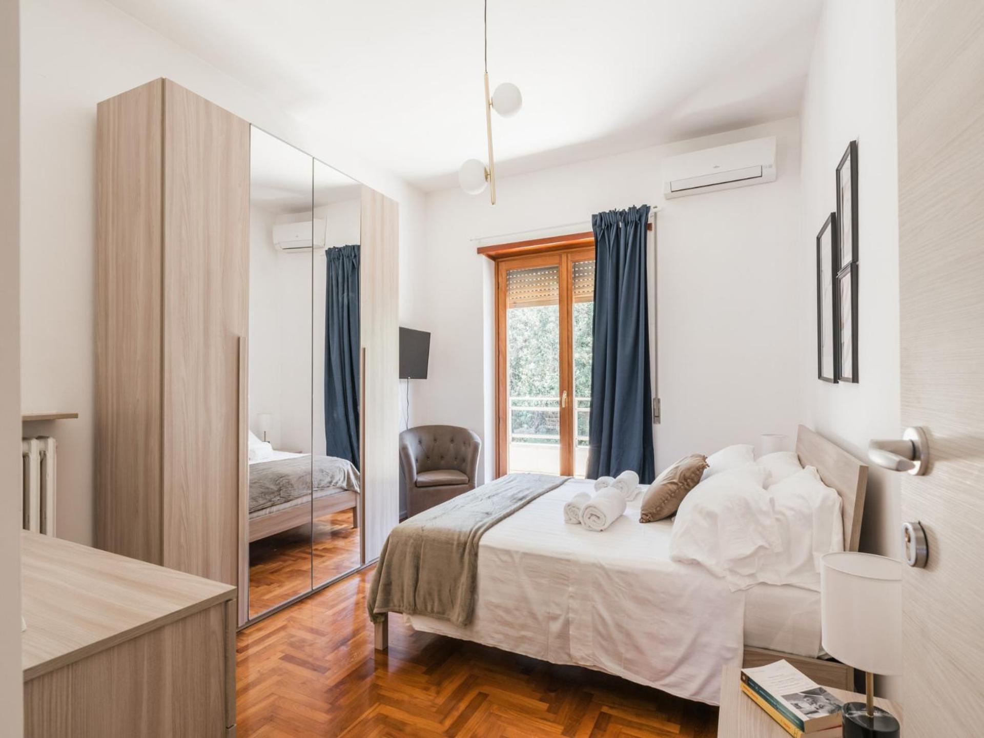 The Rent - Spacious Flat A Stone's Throw From The Vatican Apartment Rome