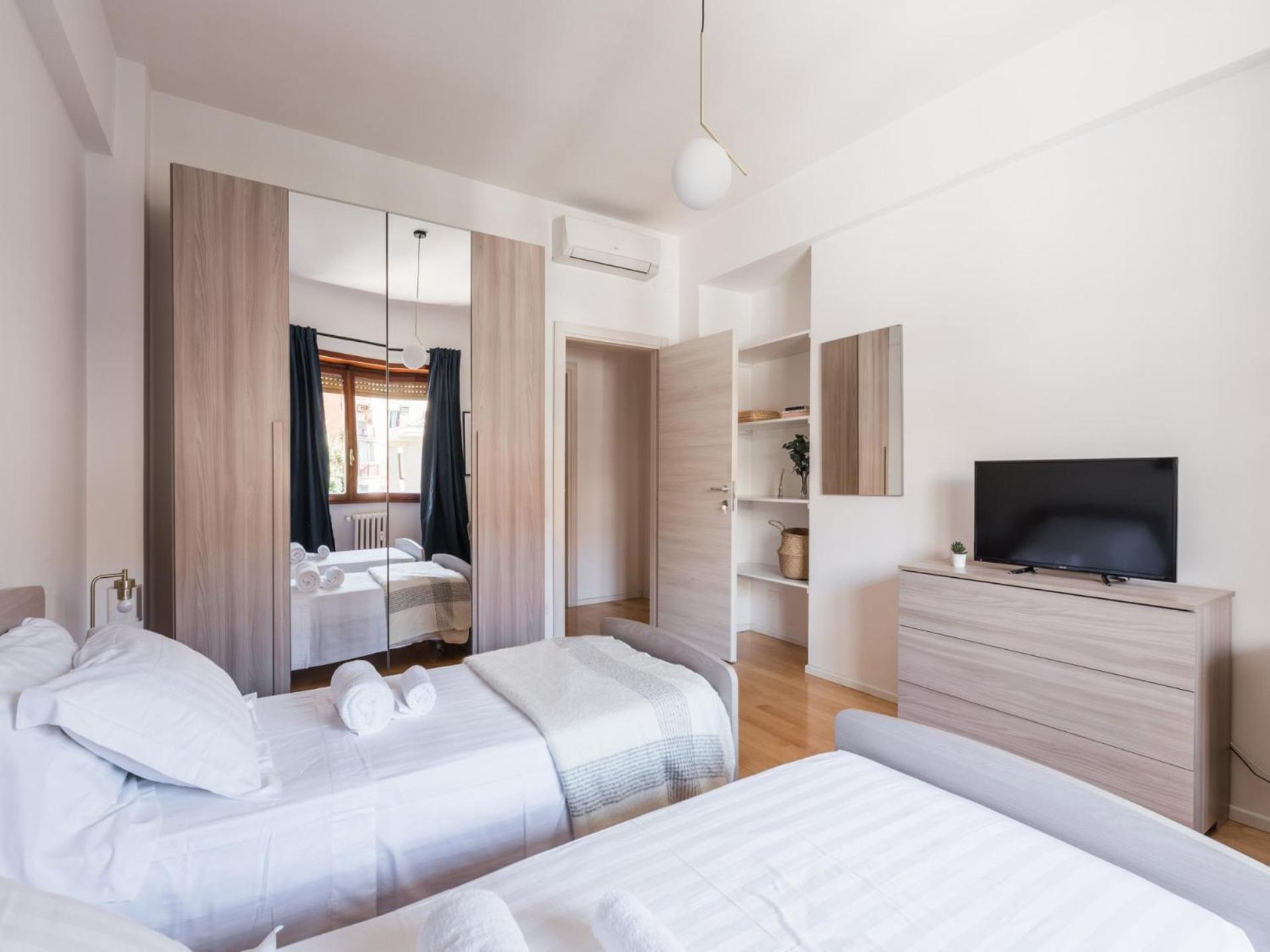 Apartment The Rent - Spacious Flat A Stone's Throw From The Vatican