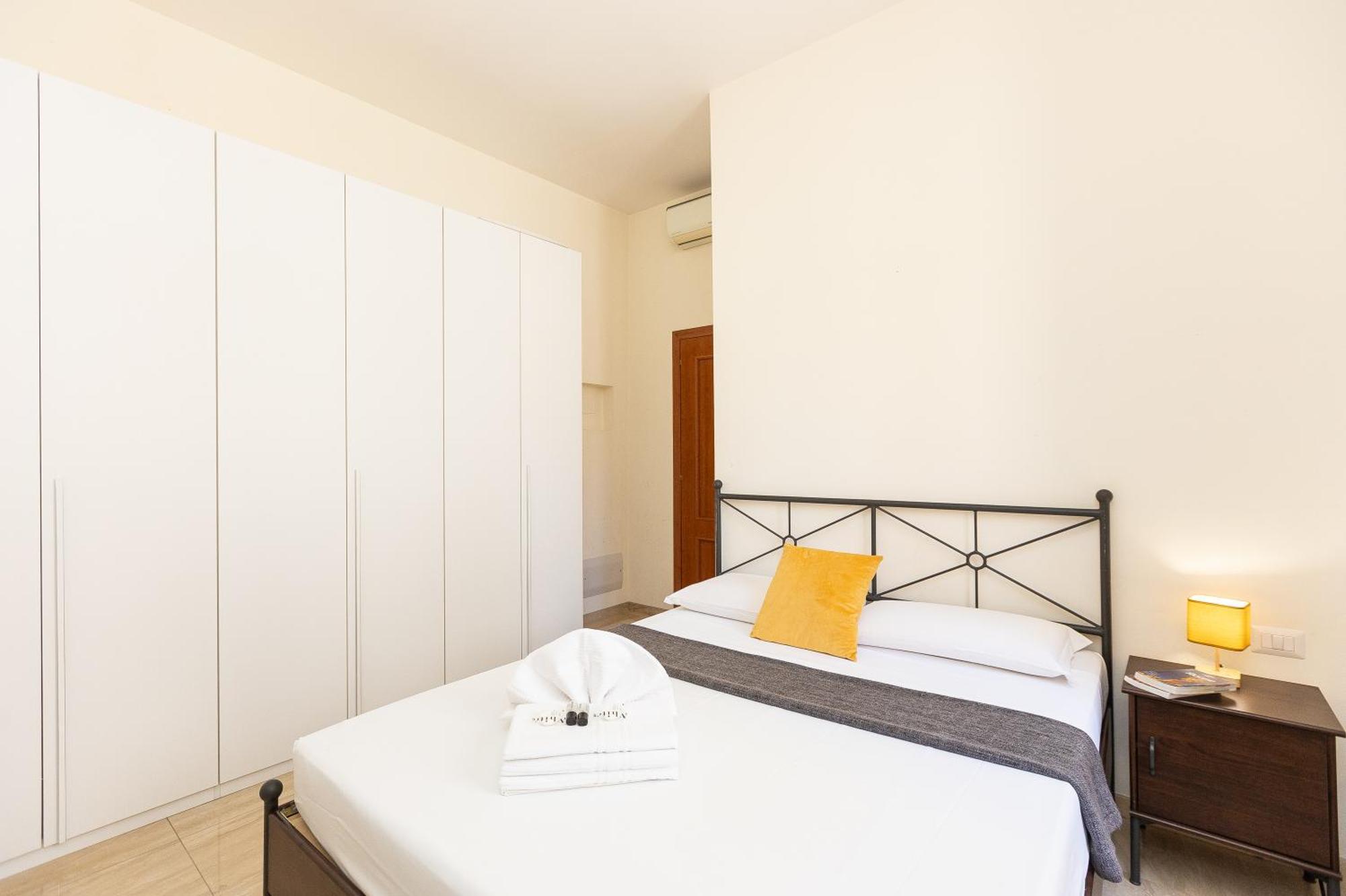 Vatican Museum By In Apartment