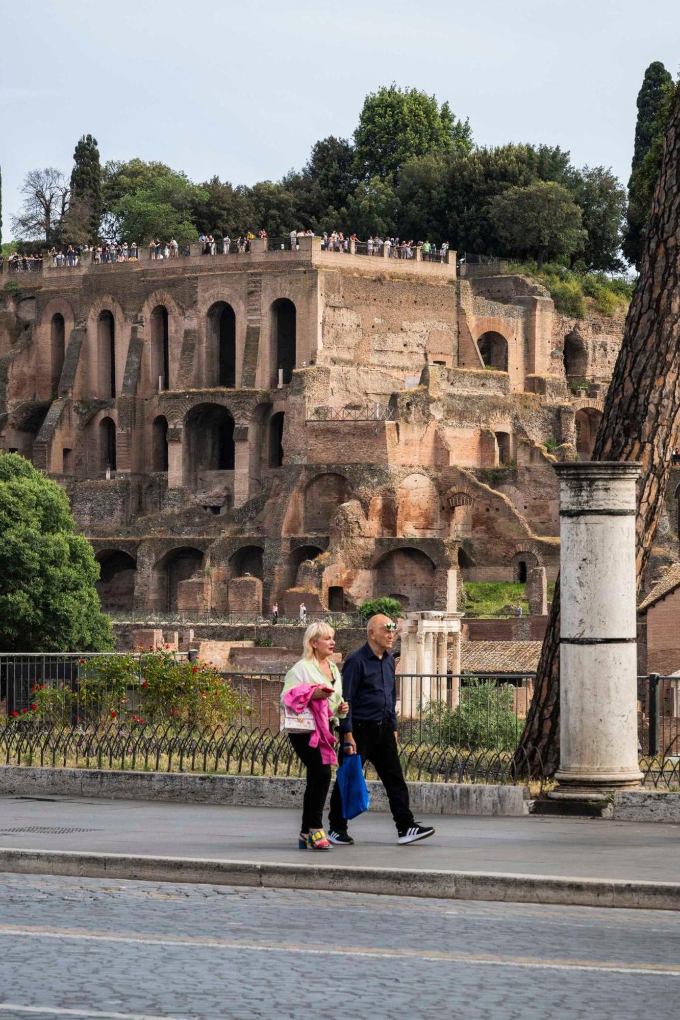 The Empire 2* Roma