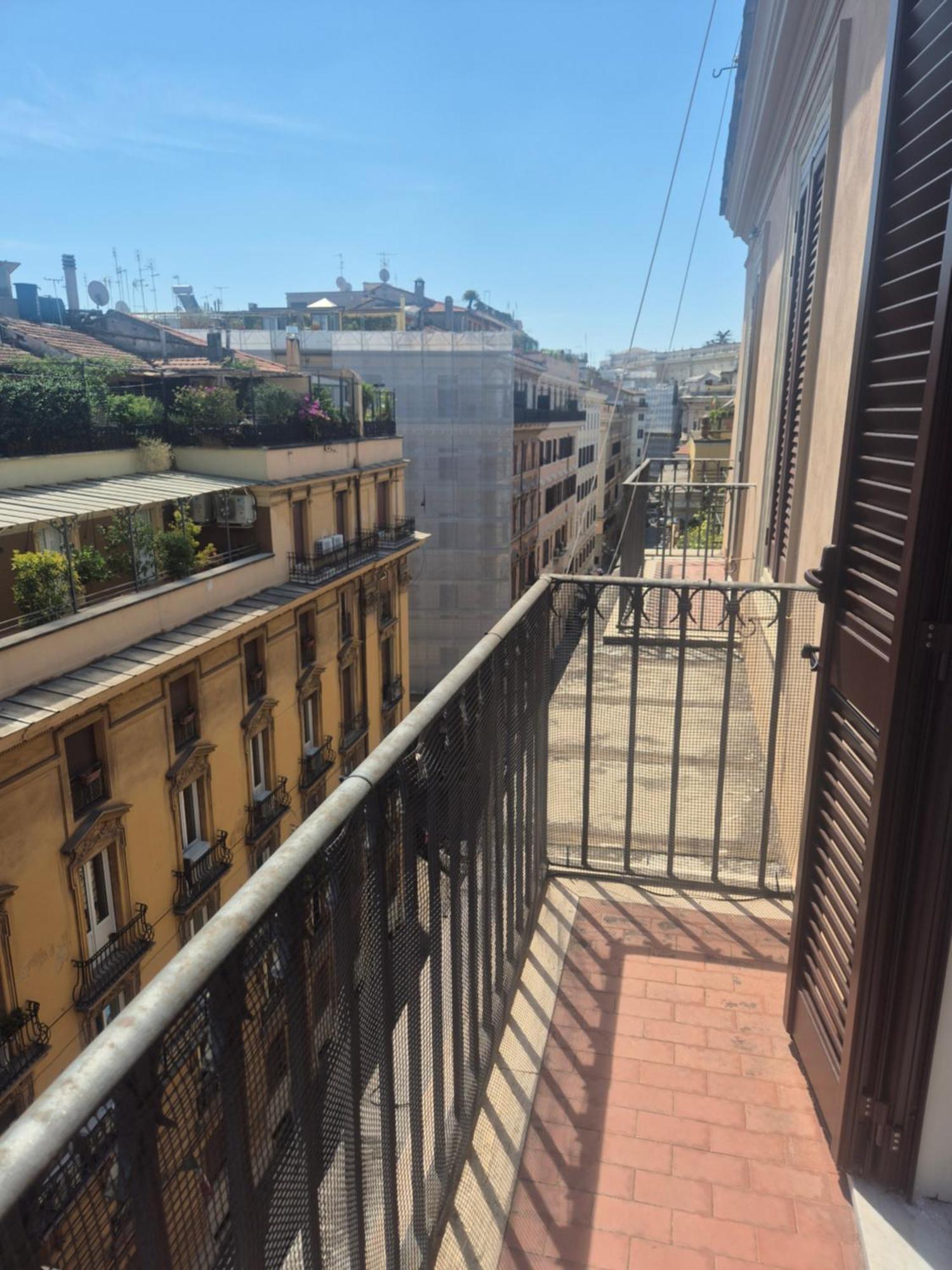 Apartment Attico Cavour Prati, Vicino Piazza Navona, Castel Sant'angelo E San Pietro Rome