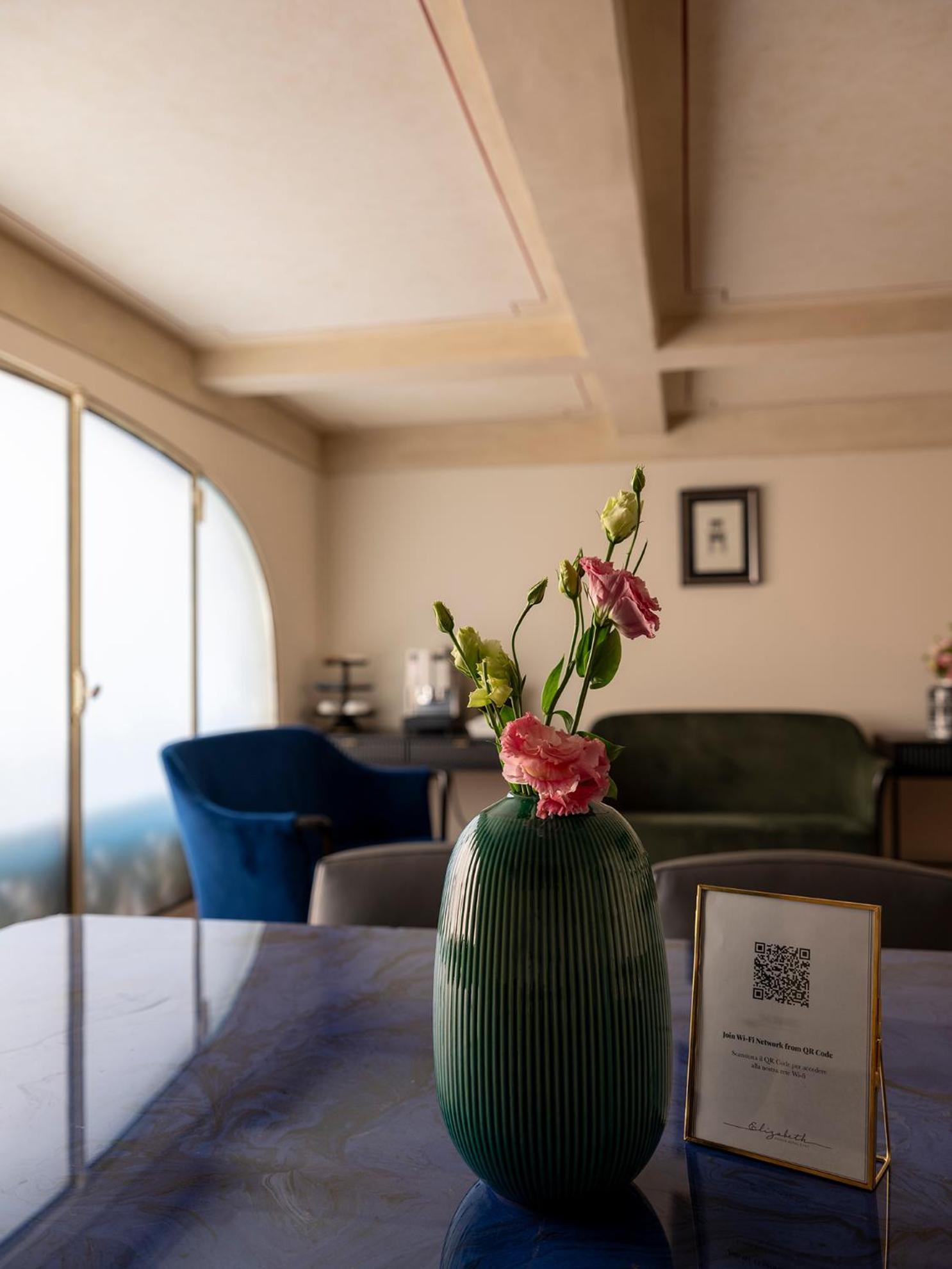 Elizabeth Unique - A Member Of Design Apartment Rome